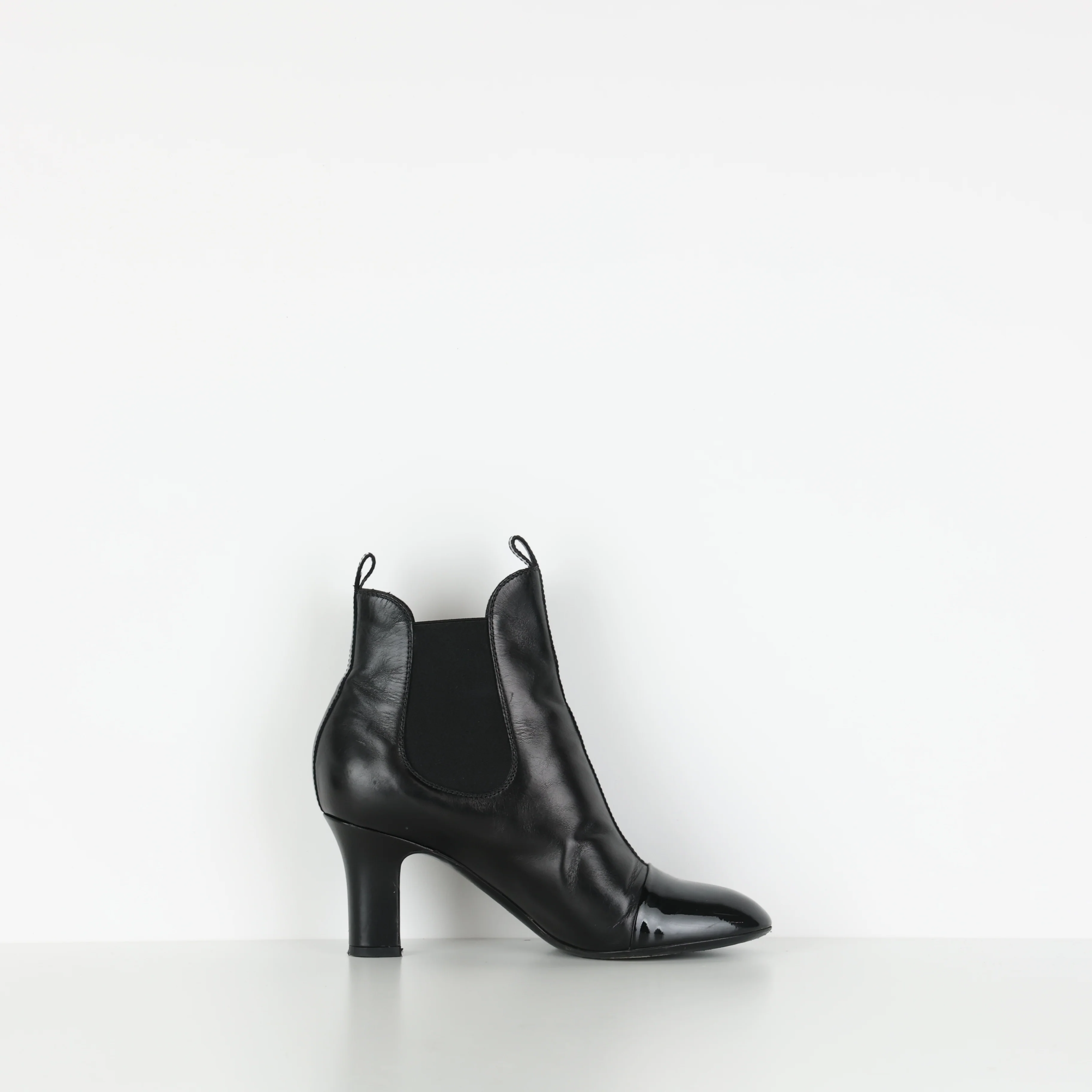 Boots , Shoe Size 38
