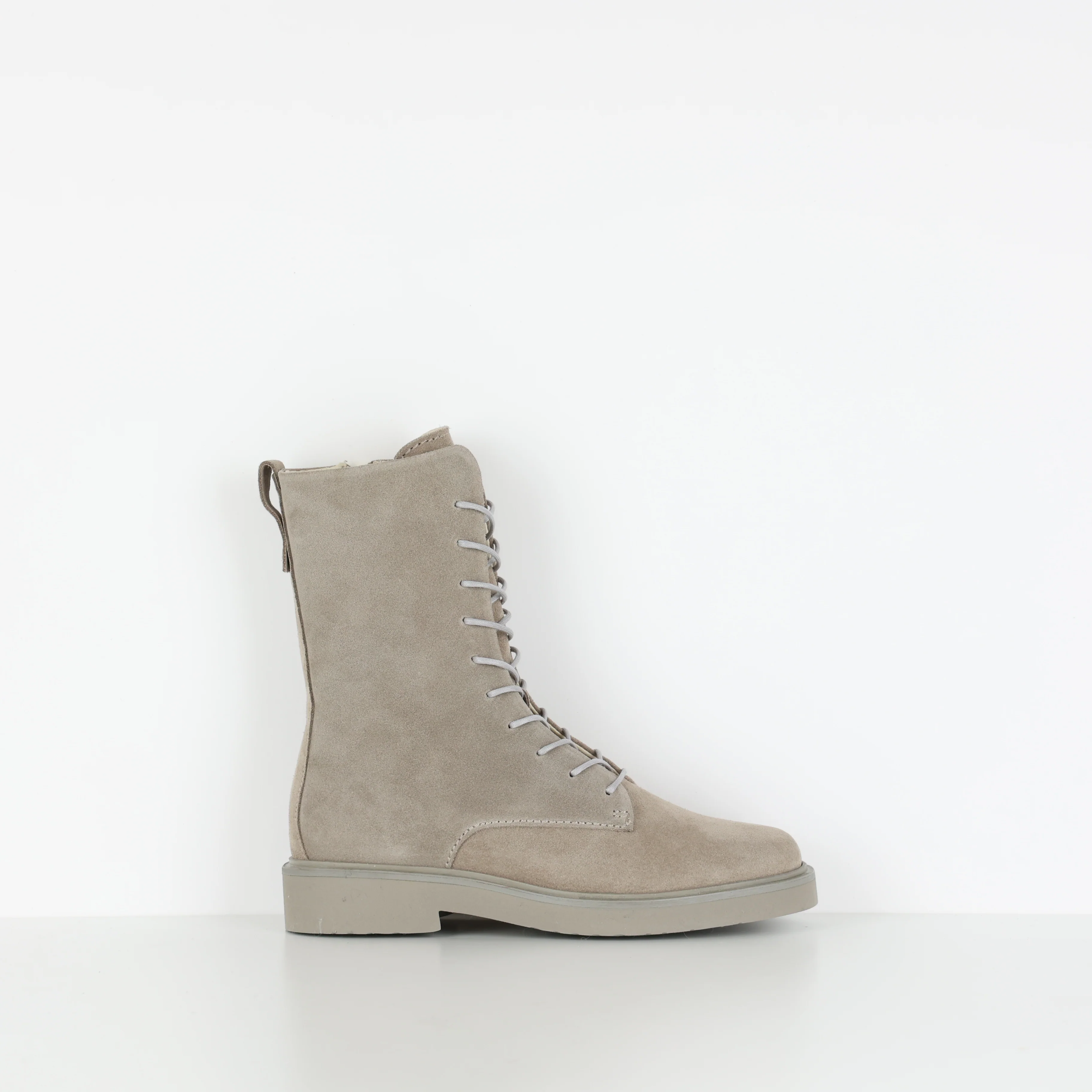 Boots , Shoe Size 38
