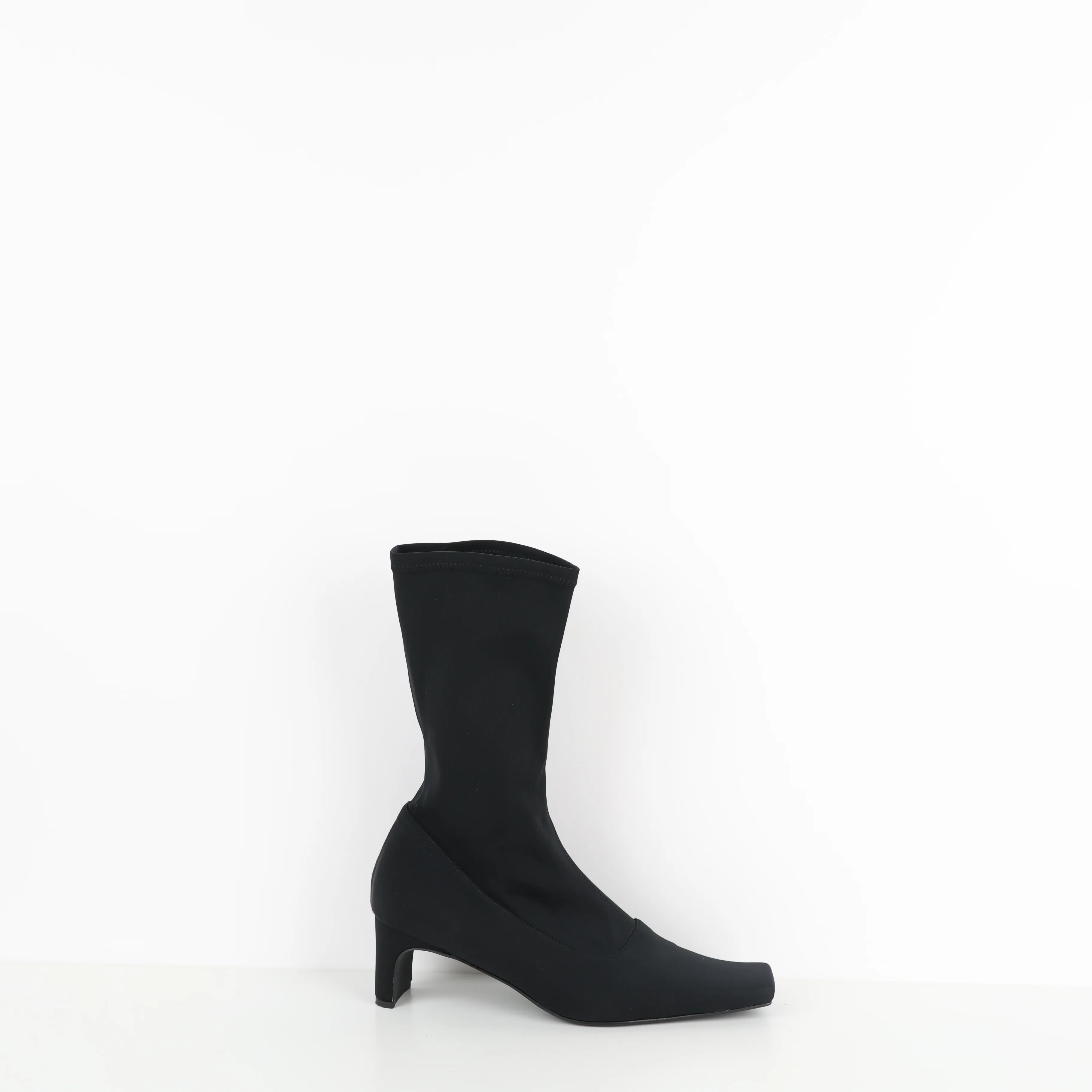 Boots , Shoe Size 39