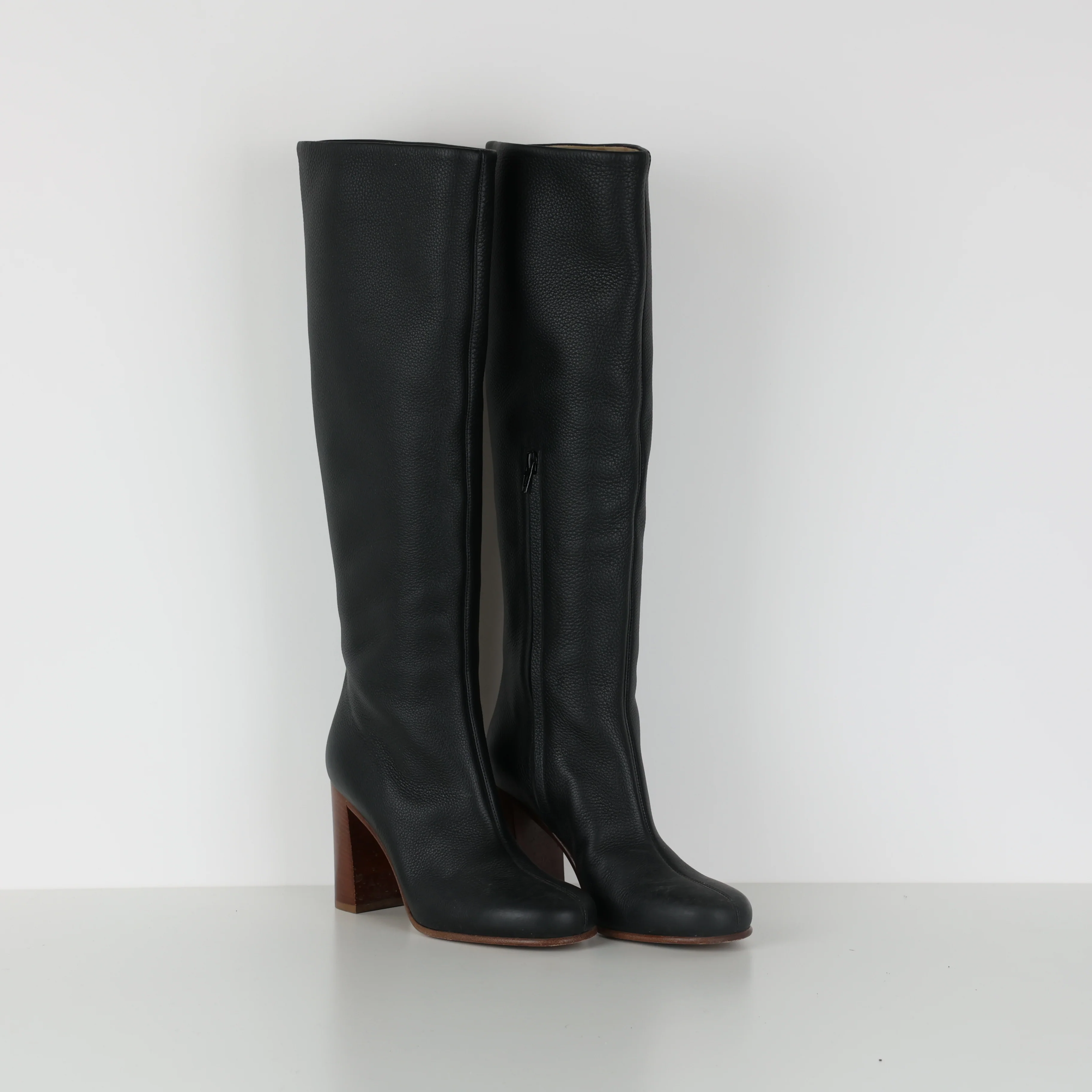 Boots , Shoe Size 38.5 - Image 2