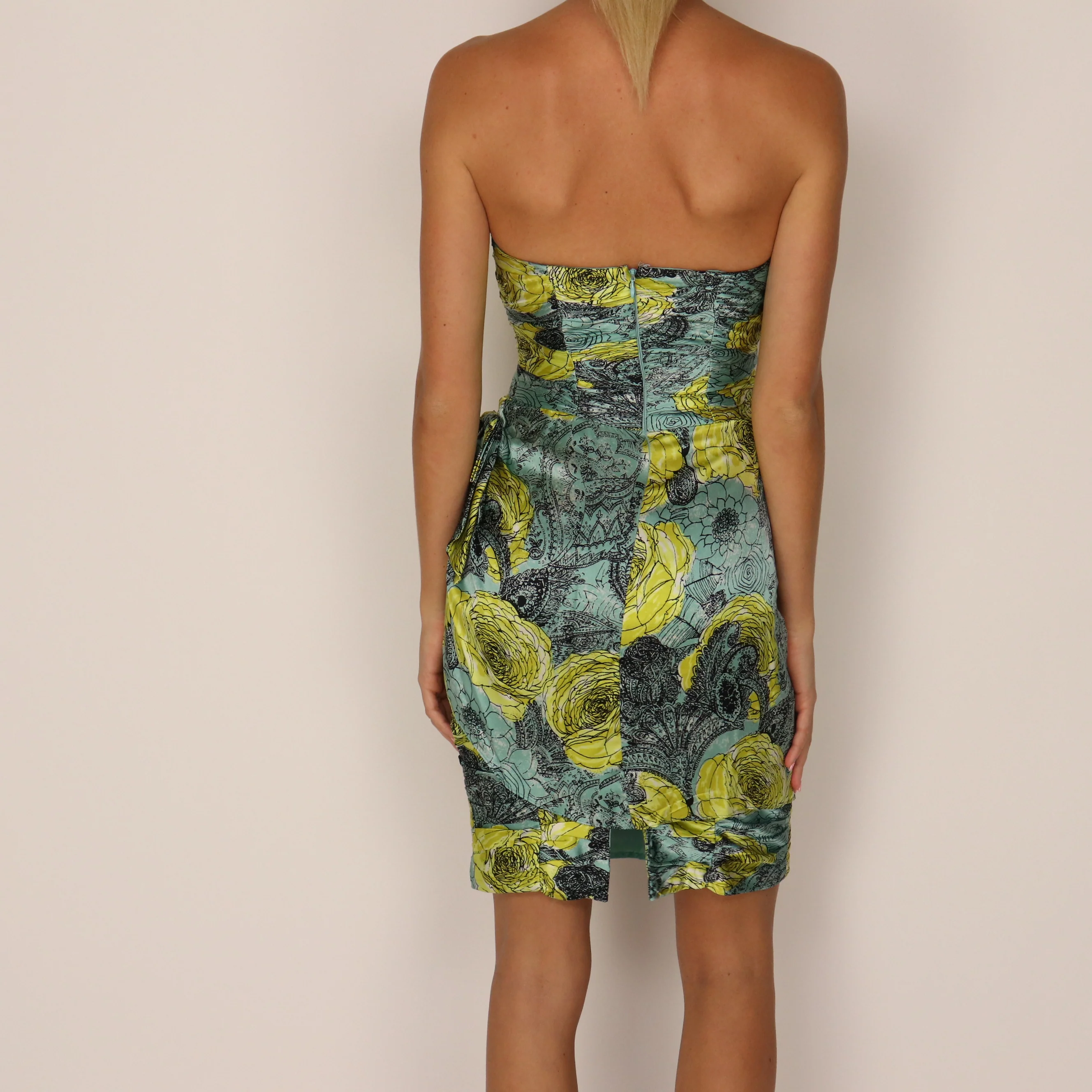 Dress, Size 6 - Image 3