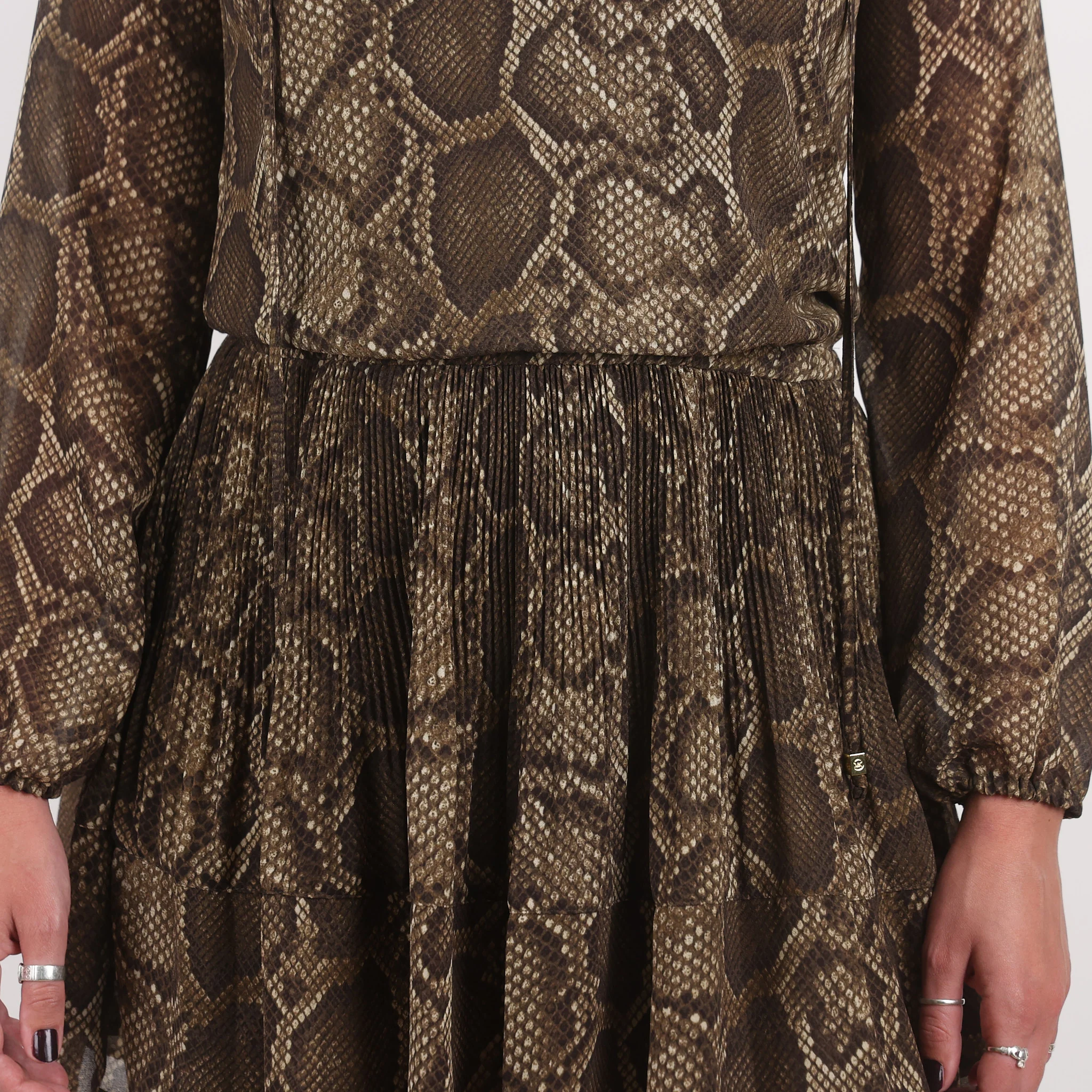 Dress, UK Size 6 - Image 5