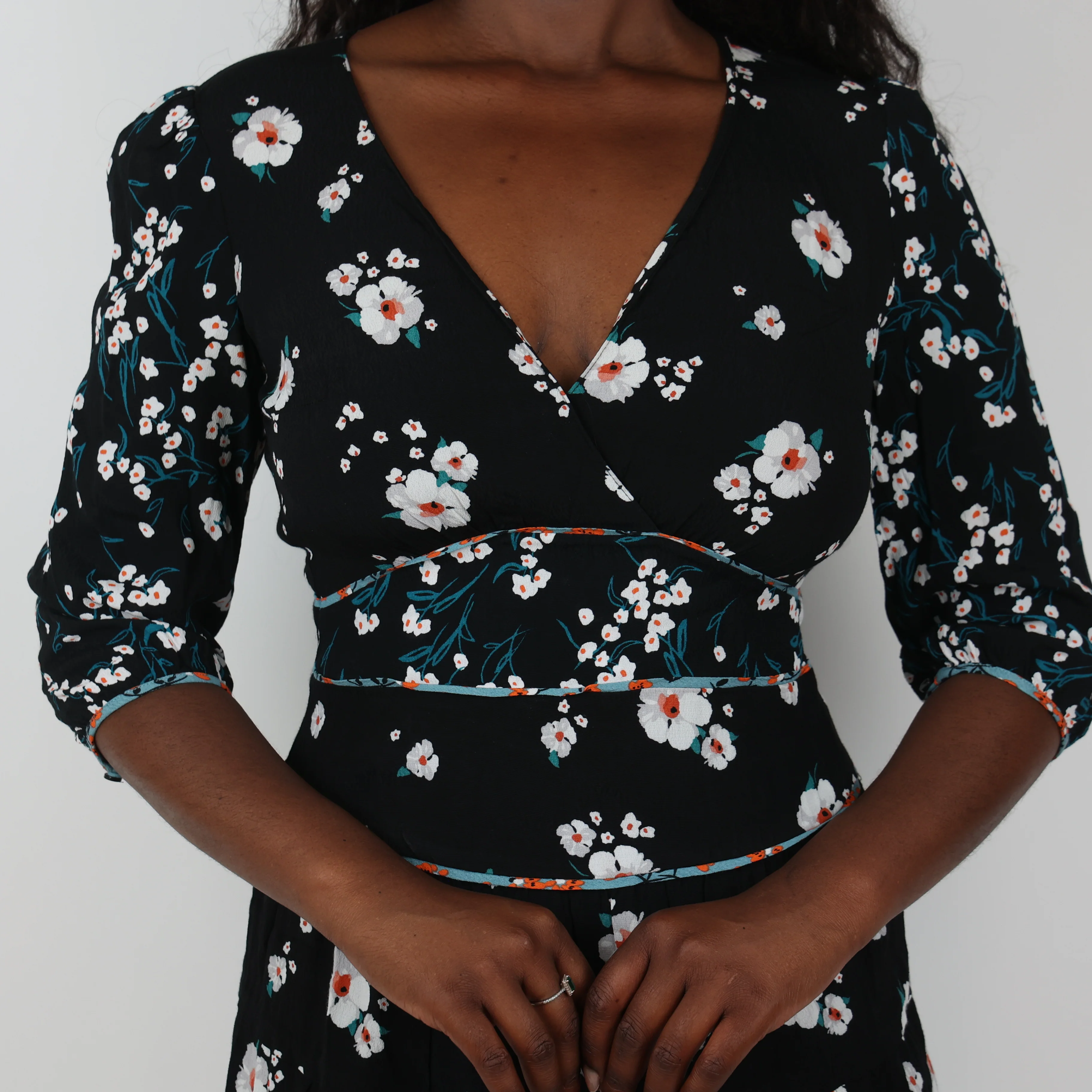 Dress, UK Size 10 - Image 4