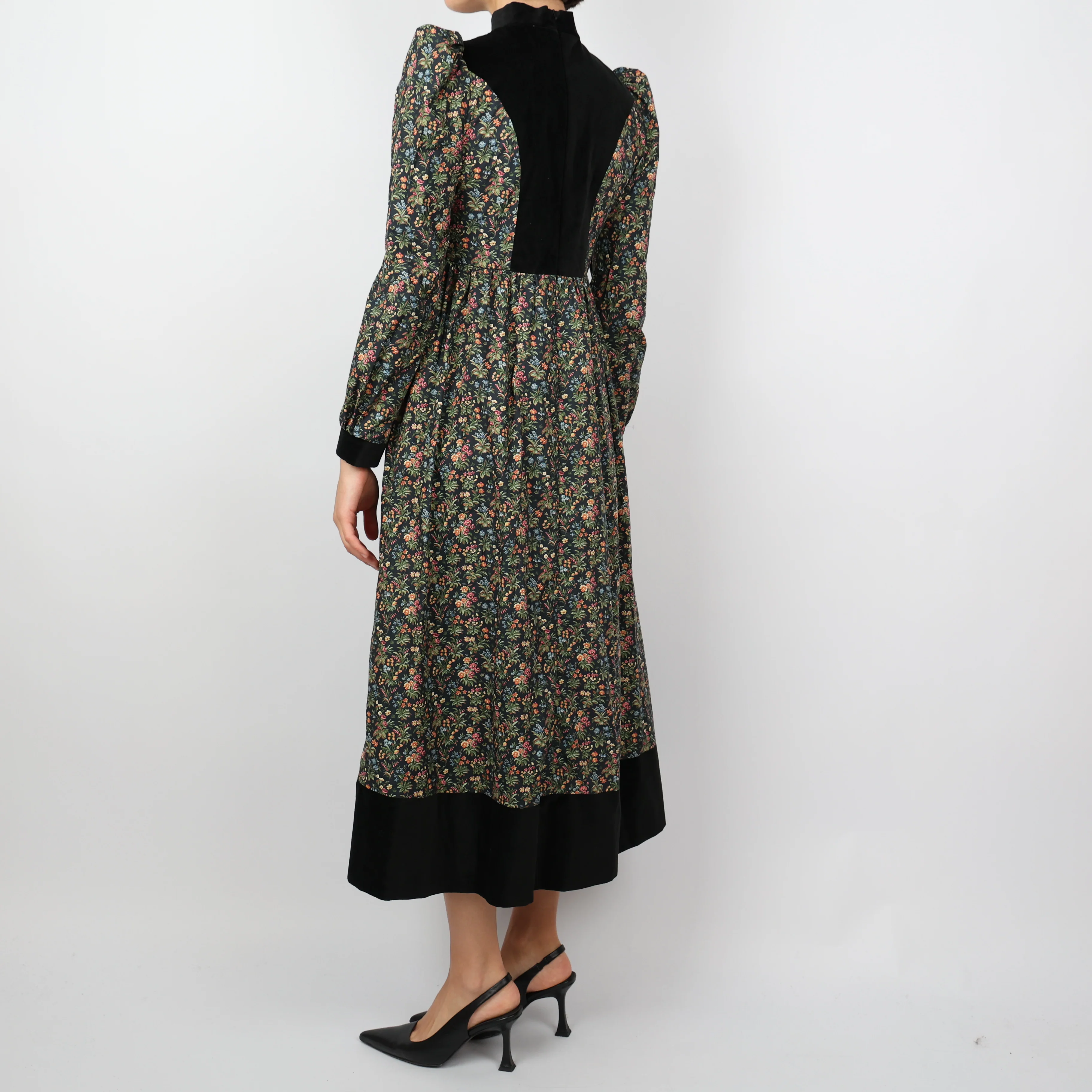 Dress, UK Size 8 - Image 3