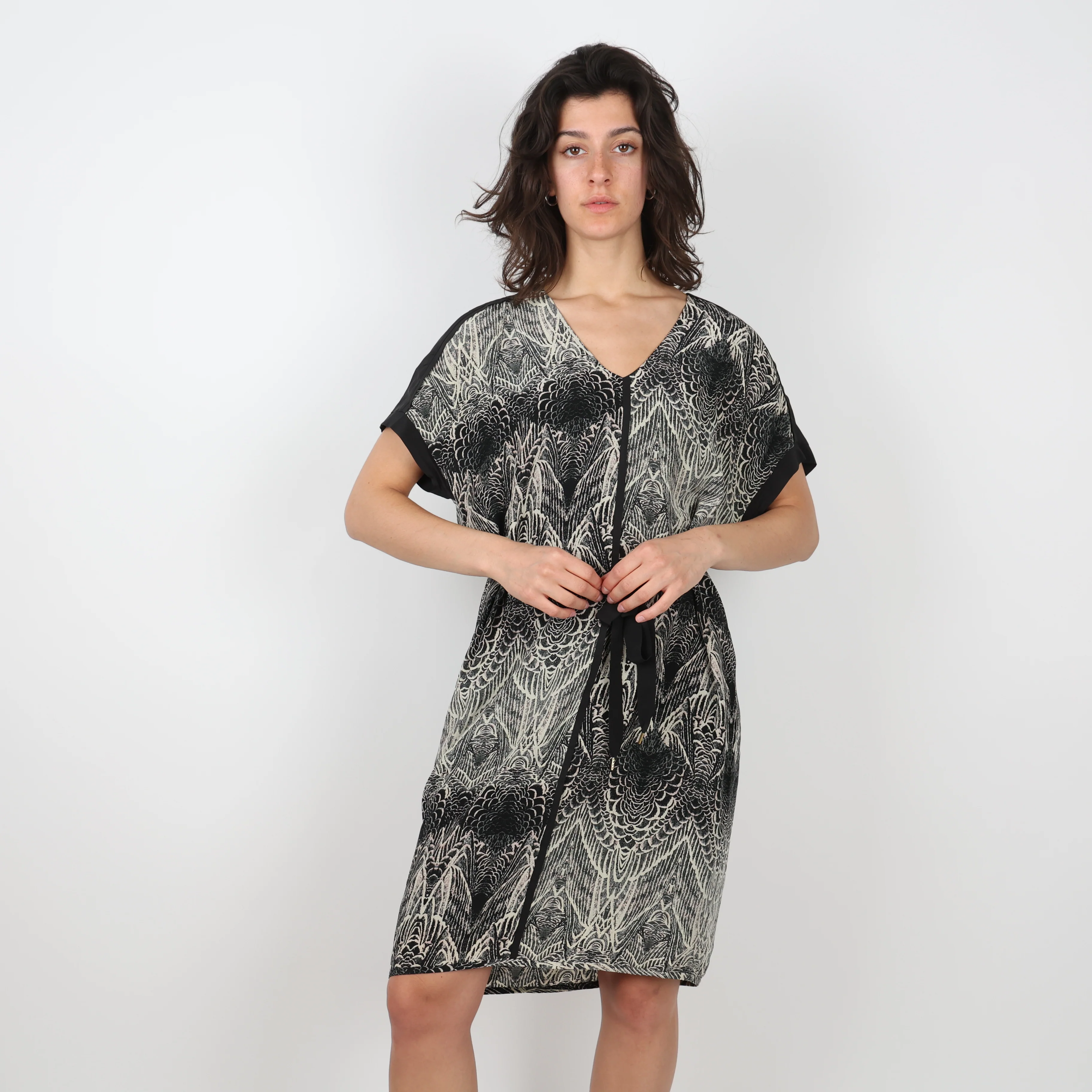 Dress, UK Size 14 - Image 2