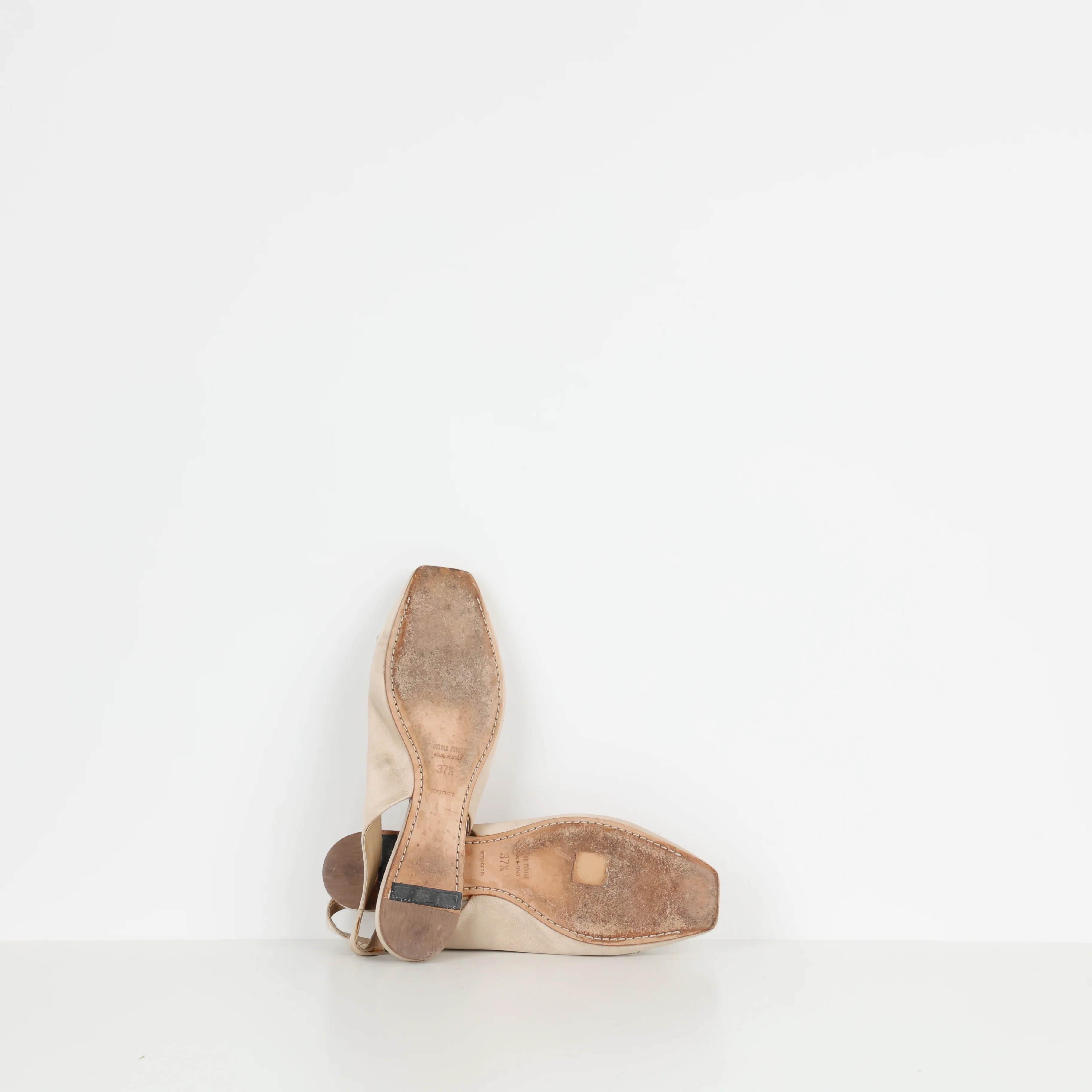 Flats , Shoe Size 37.5 - Image 3