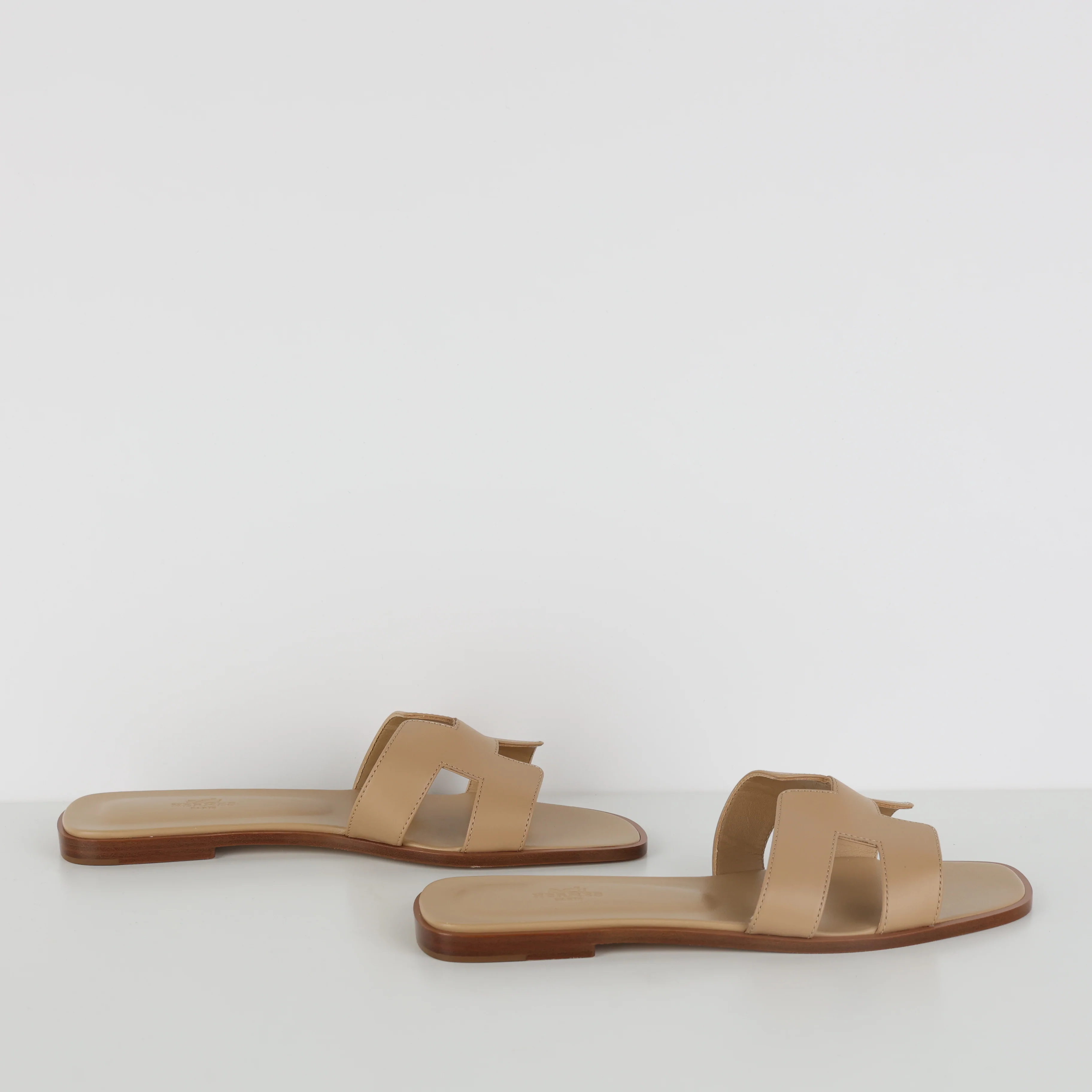 Flats , Shoe Size 41.5 - Image 2