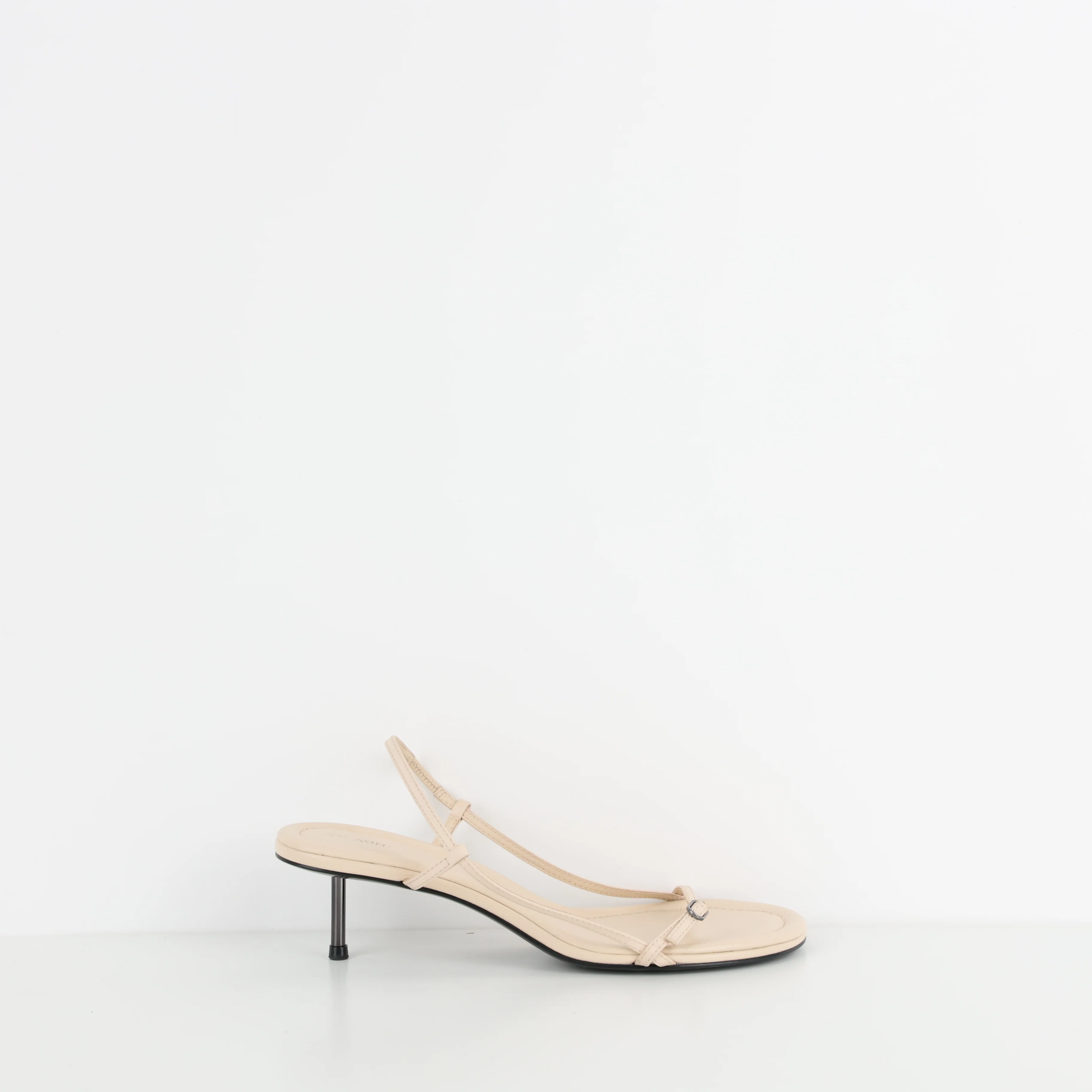 Heels , Shoe Size 39