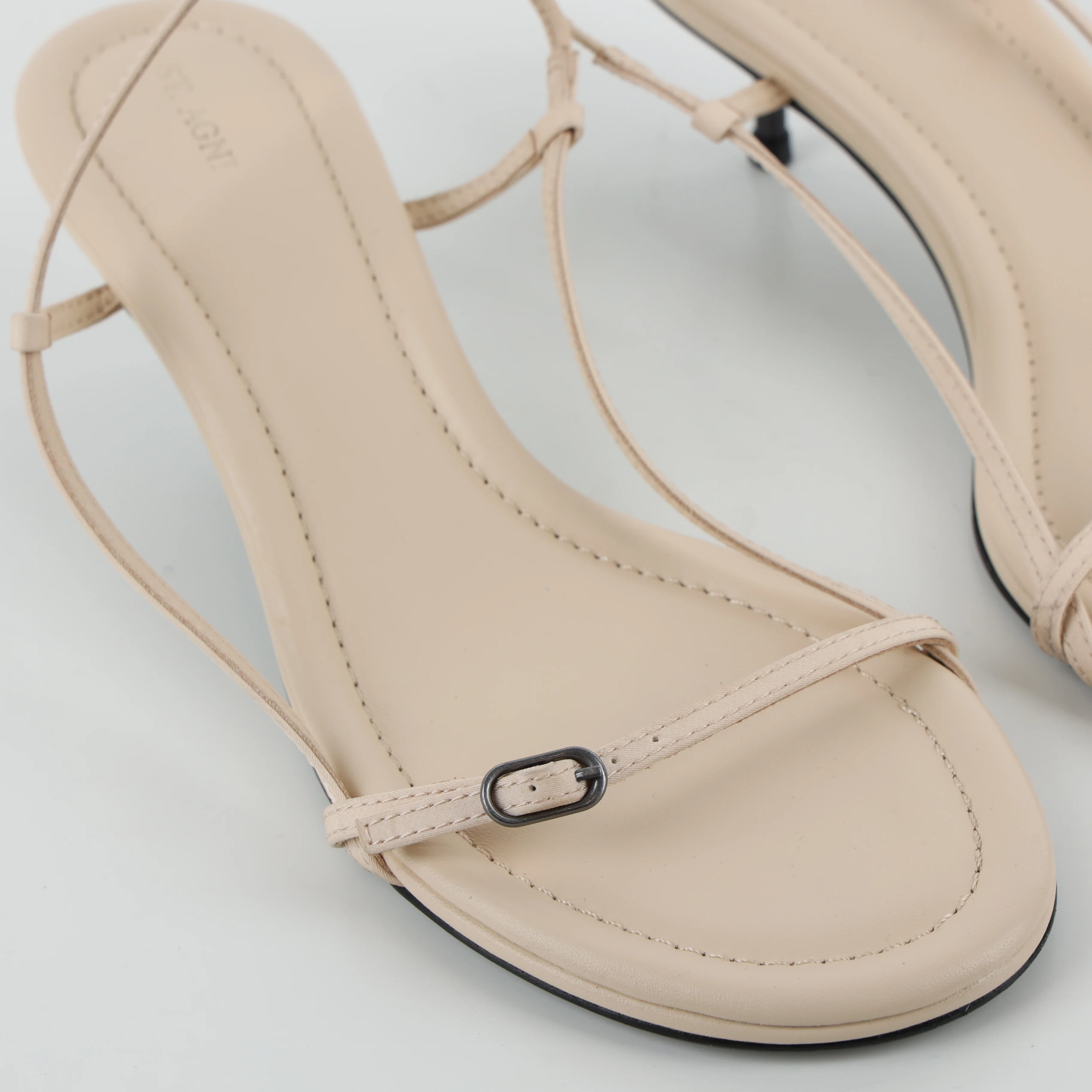 Heels , Shoe Size 39 - Image 6