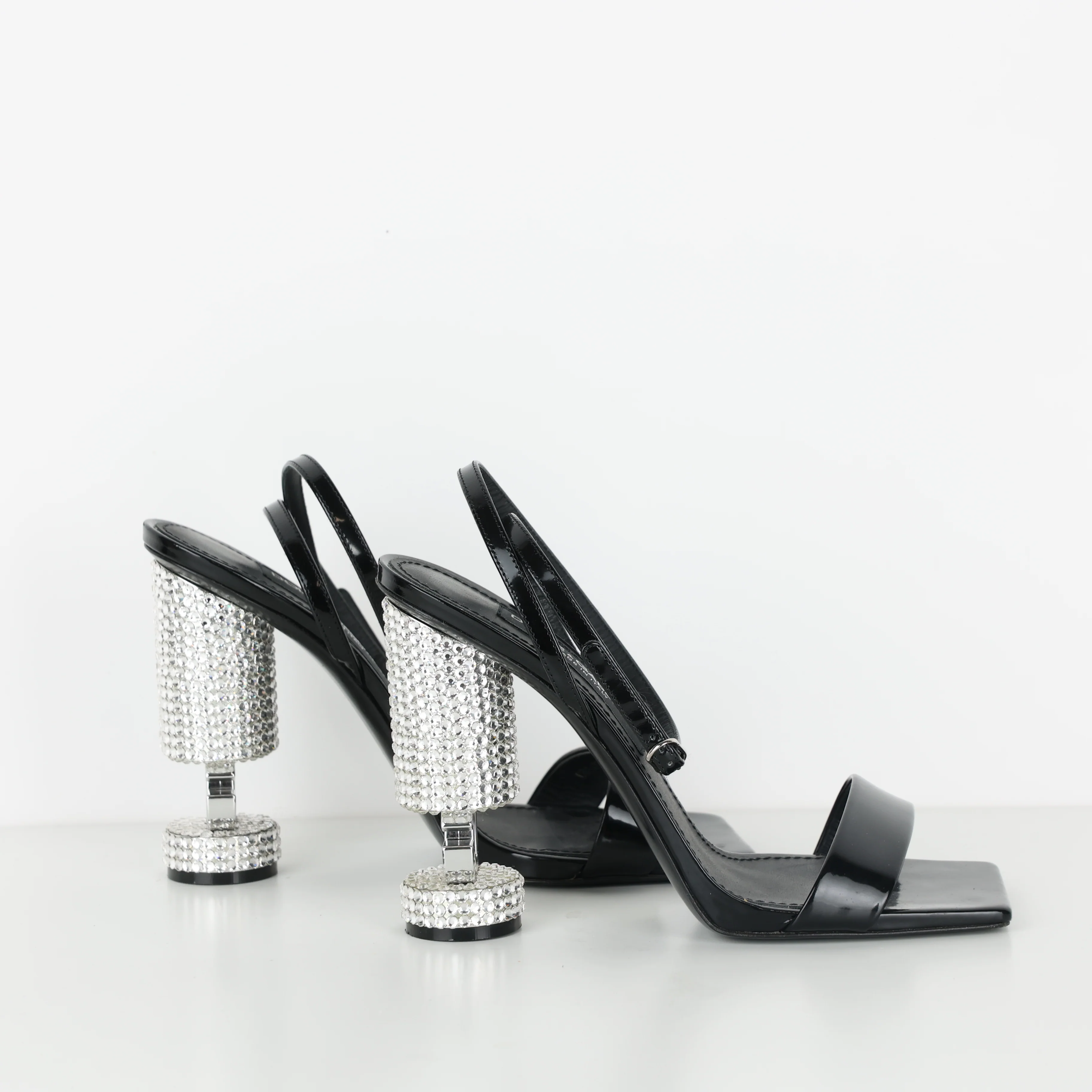 Heels , Shoe Size 39 - Image 2