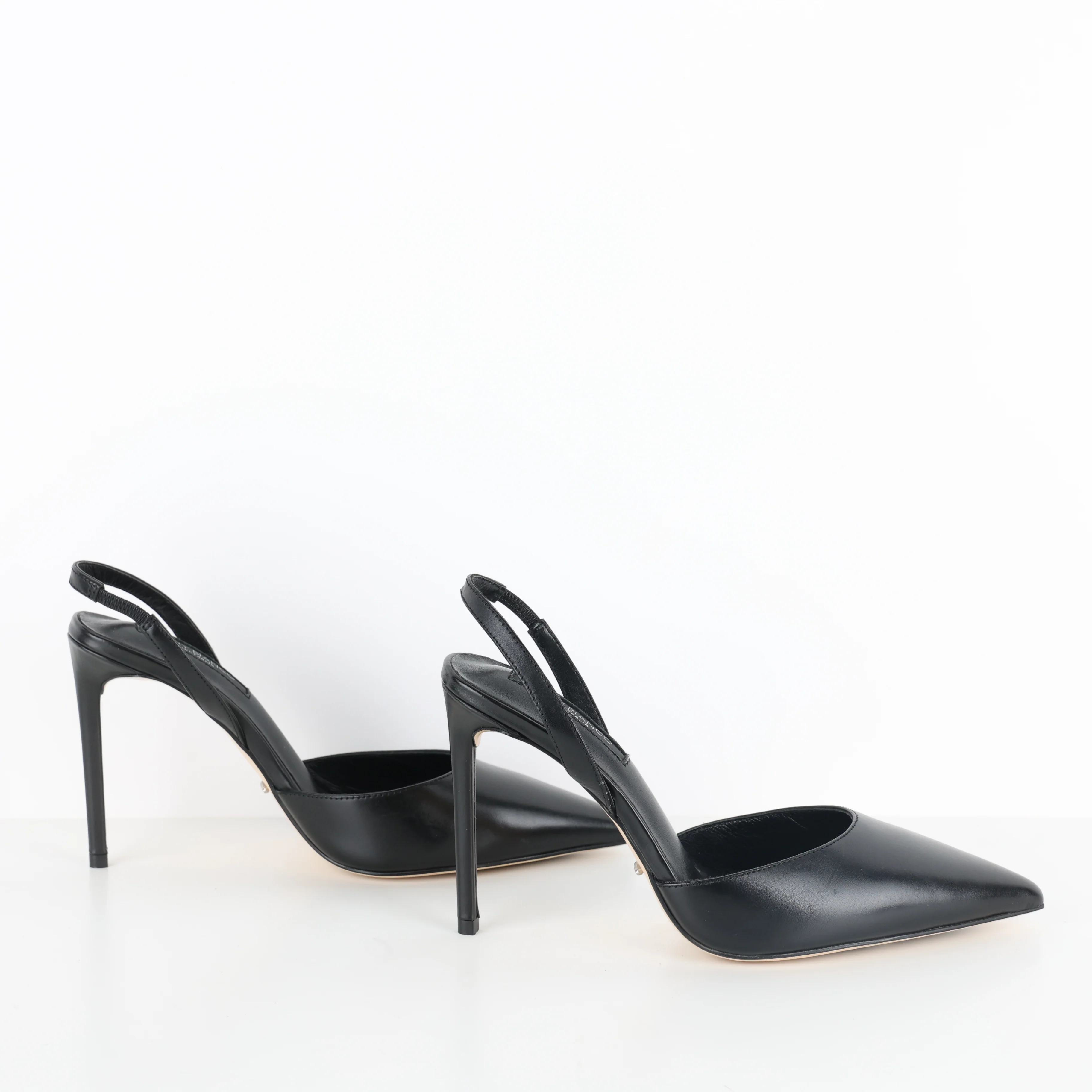 Heels , Shoe Size 39 - Image 4