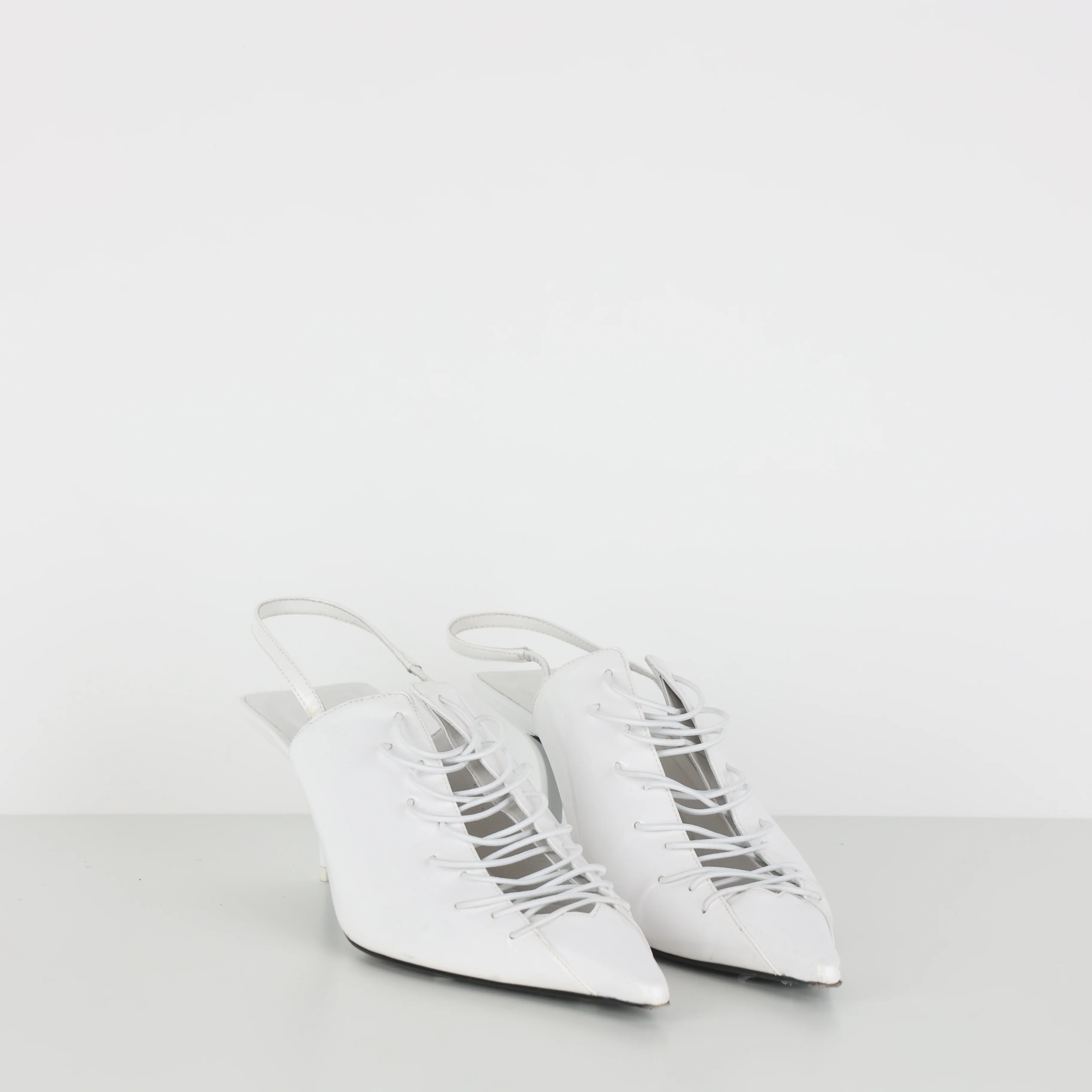 Heels , Shoe Size 38.5 - Image 3