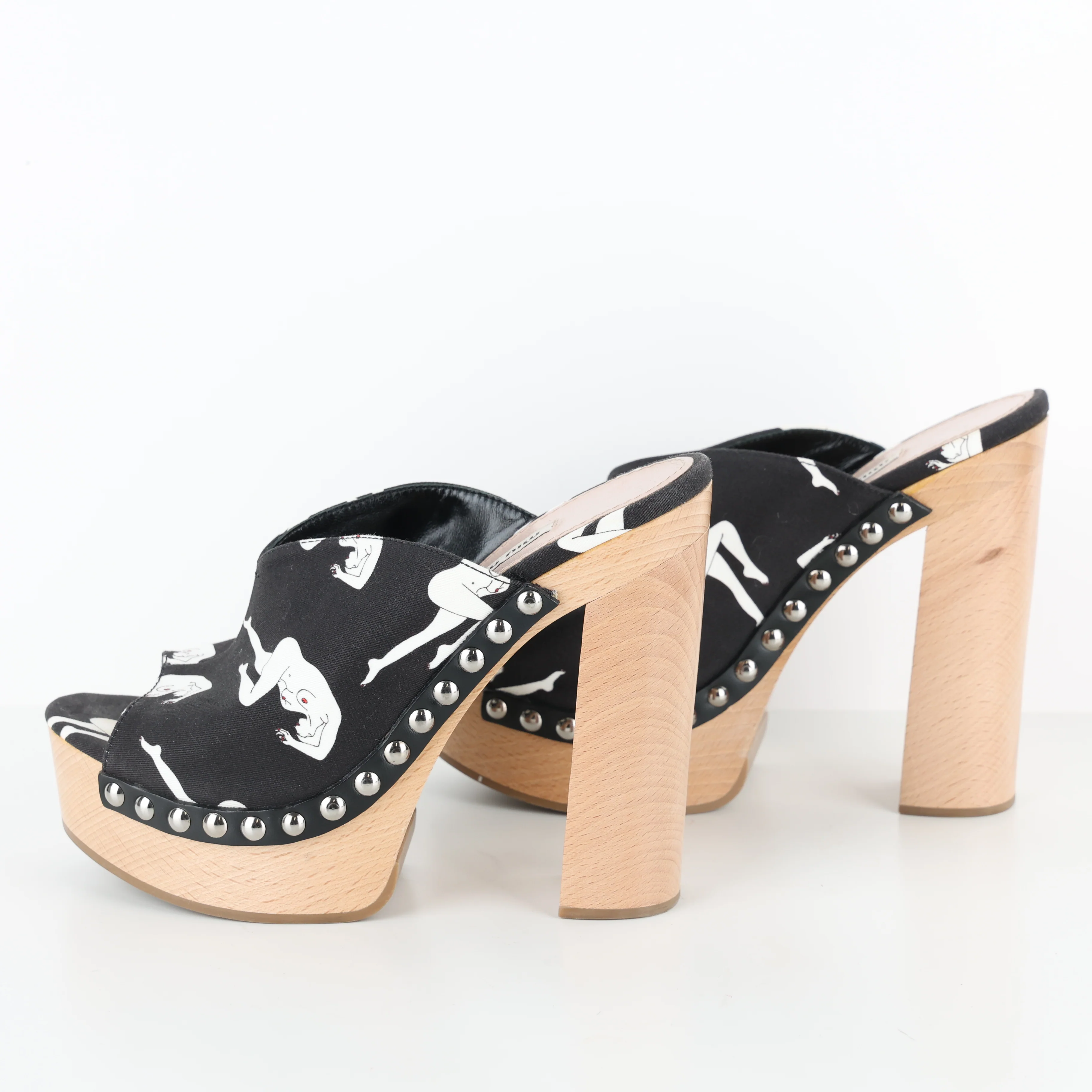Heels , Shoe Size 38.5 - Image 3