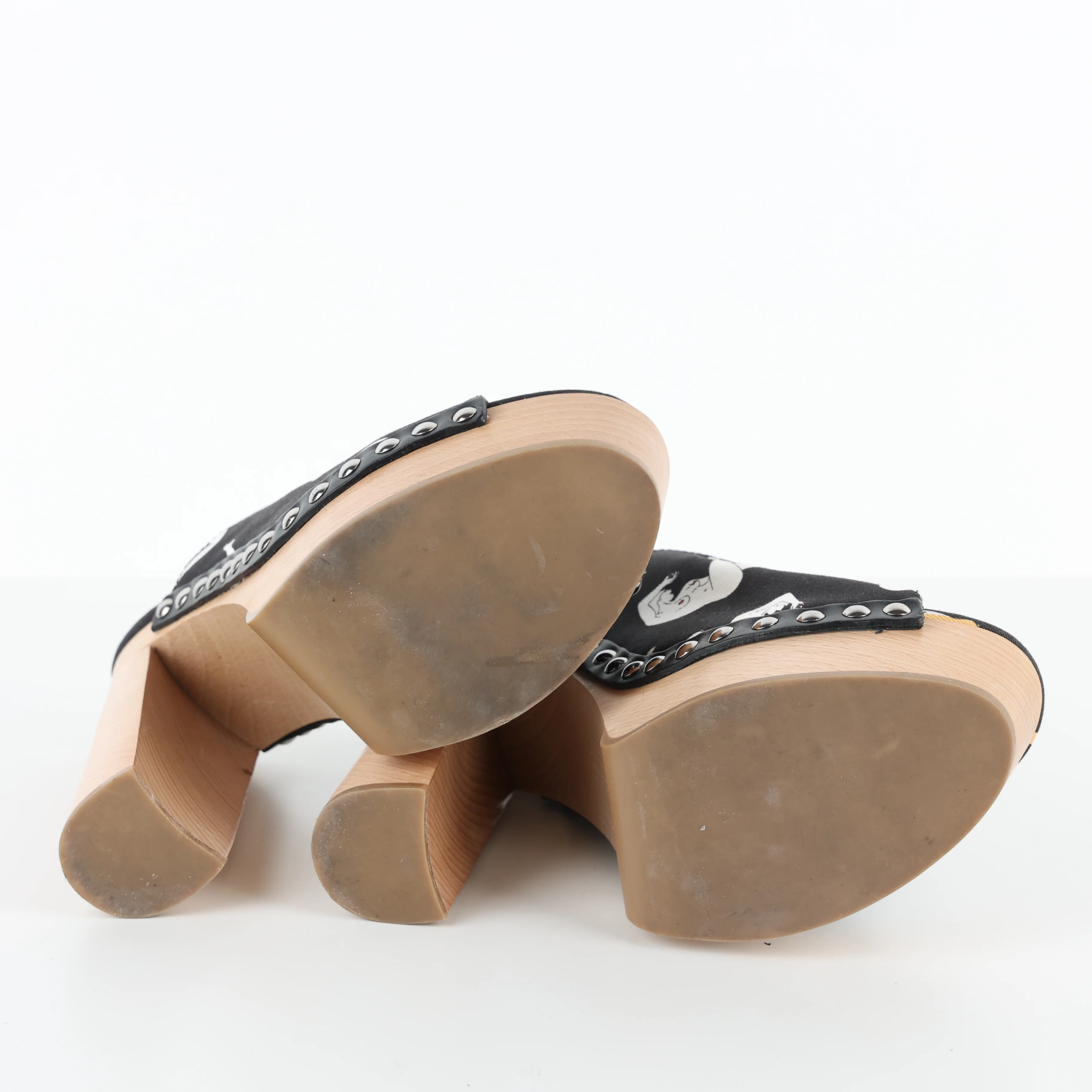 Heels , Shoe Size 38.5 - Image 4