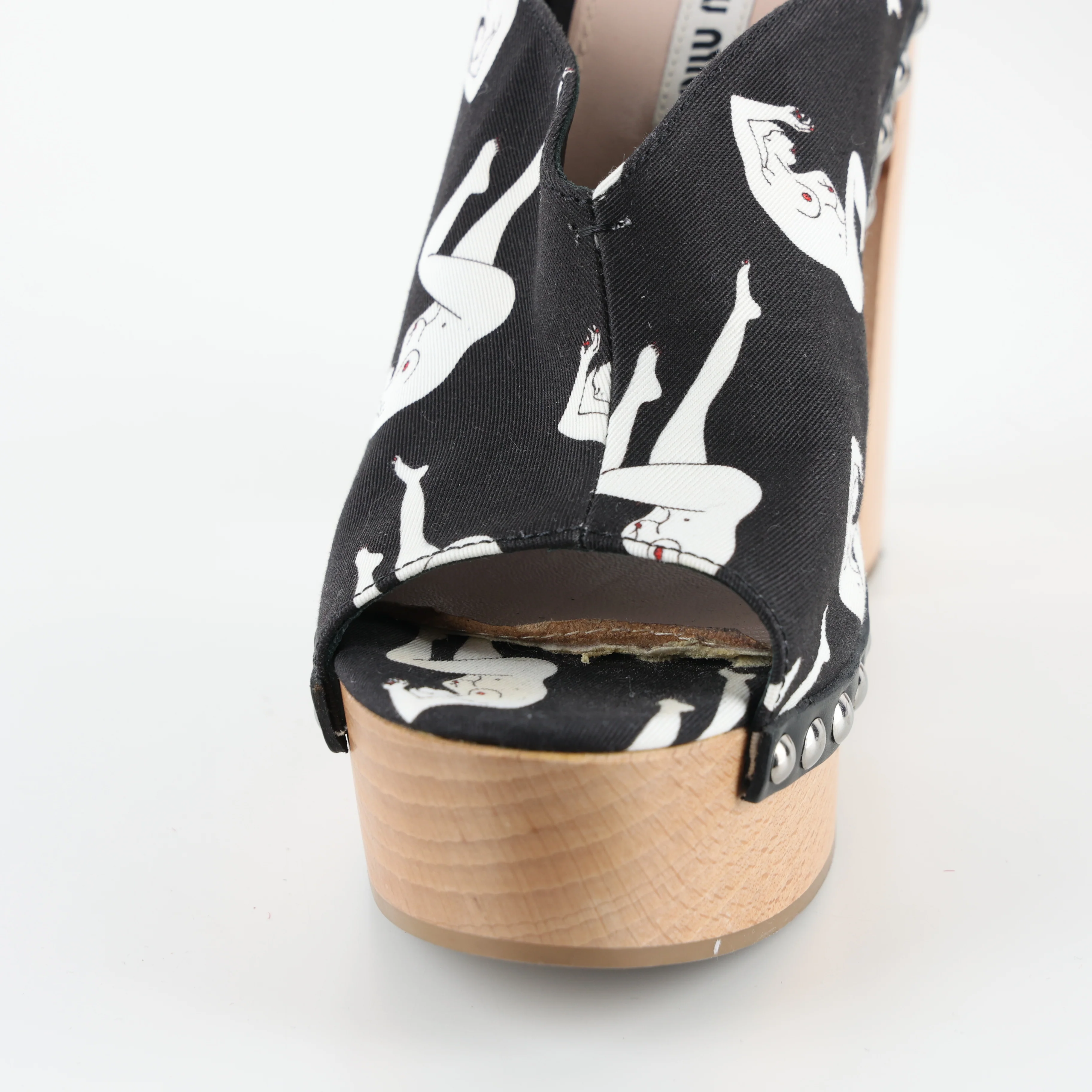 Heels , Shoe Size 38.5 - Image 5