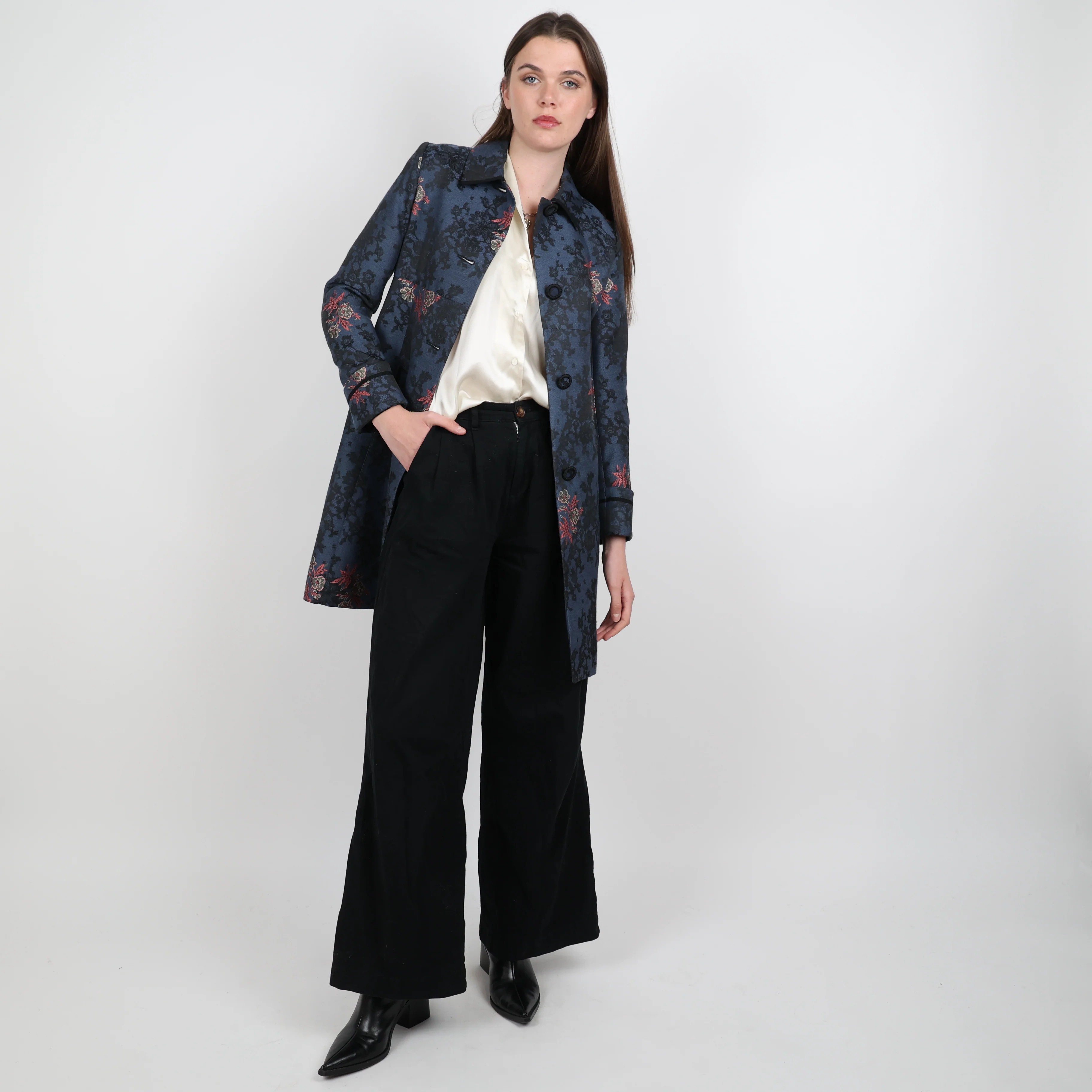 Jacket, UK Size 10 - Image 3