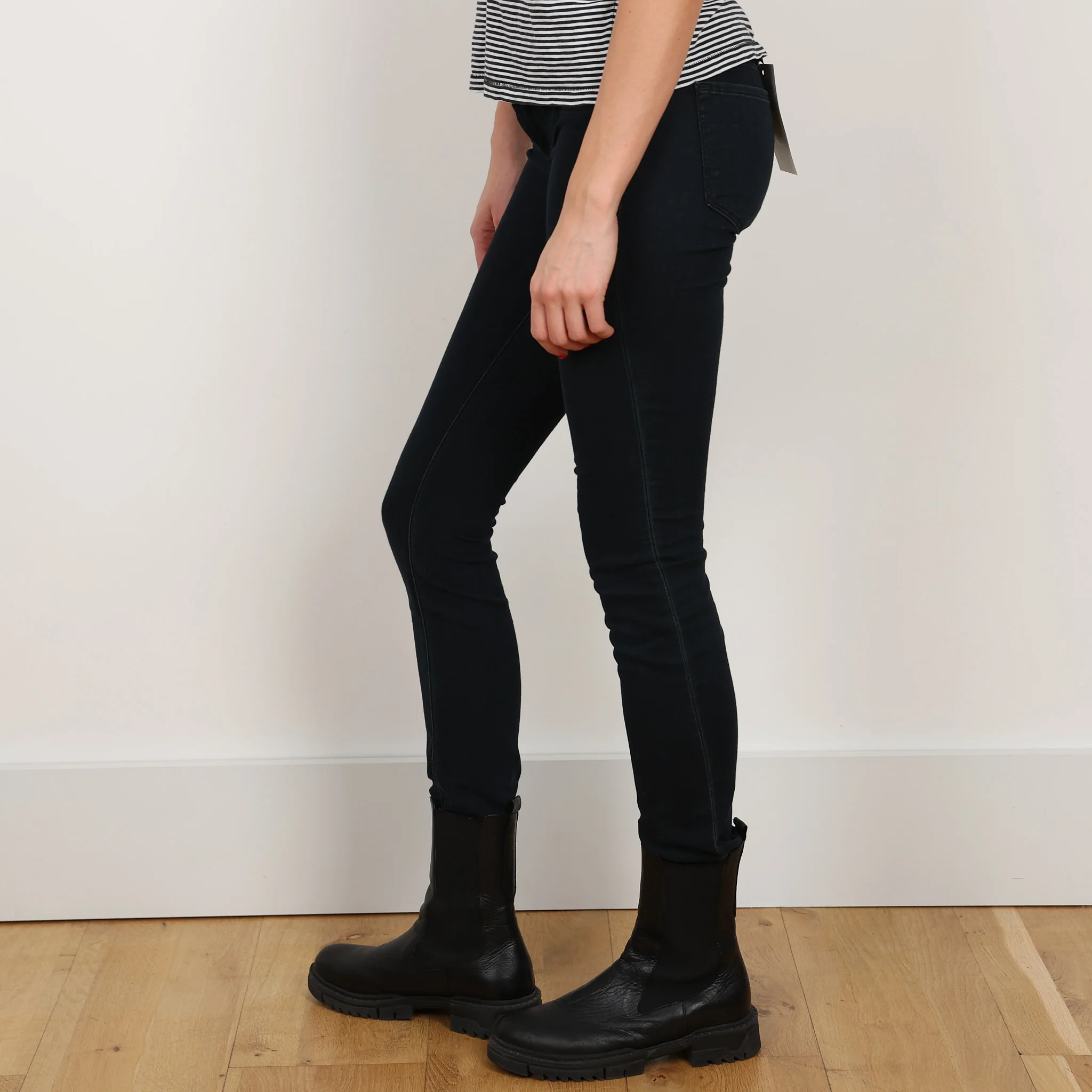 Jeans, Waist 26 - Image 3