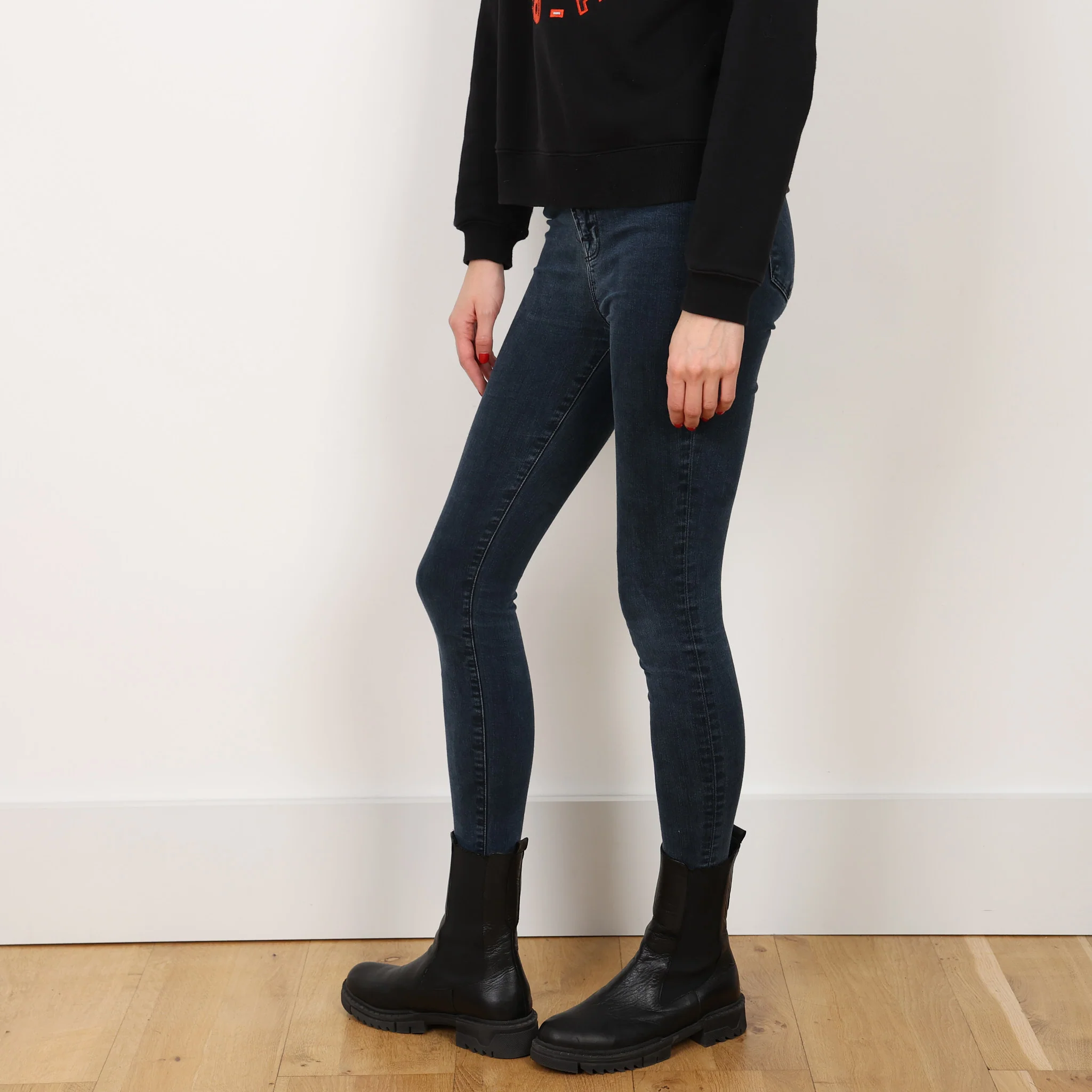 Jeans, Waist 26 - Image 3