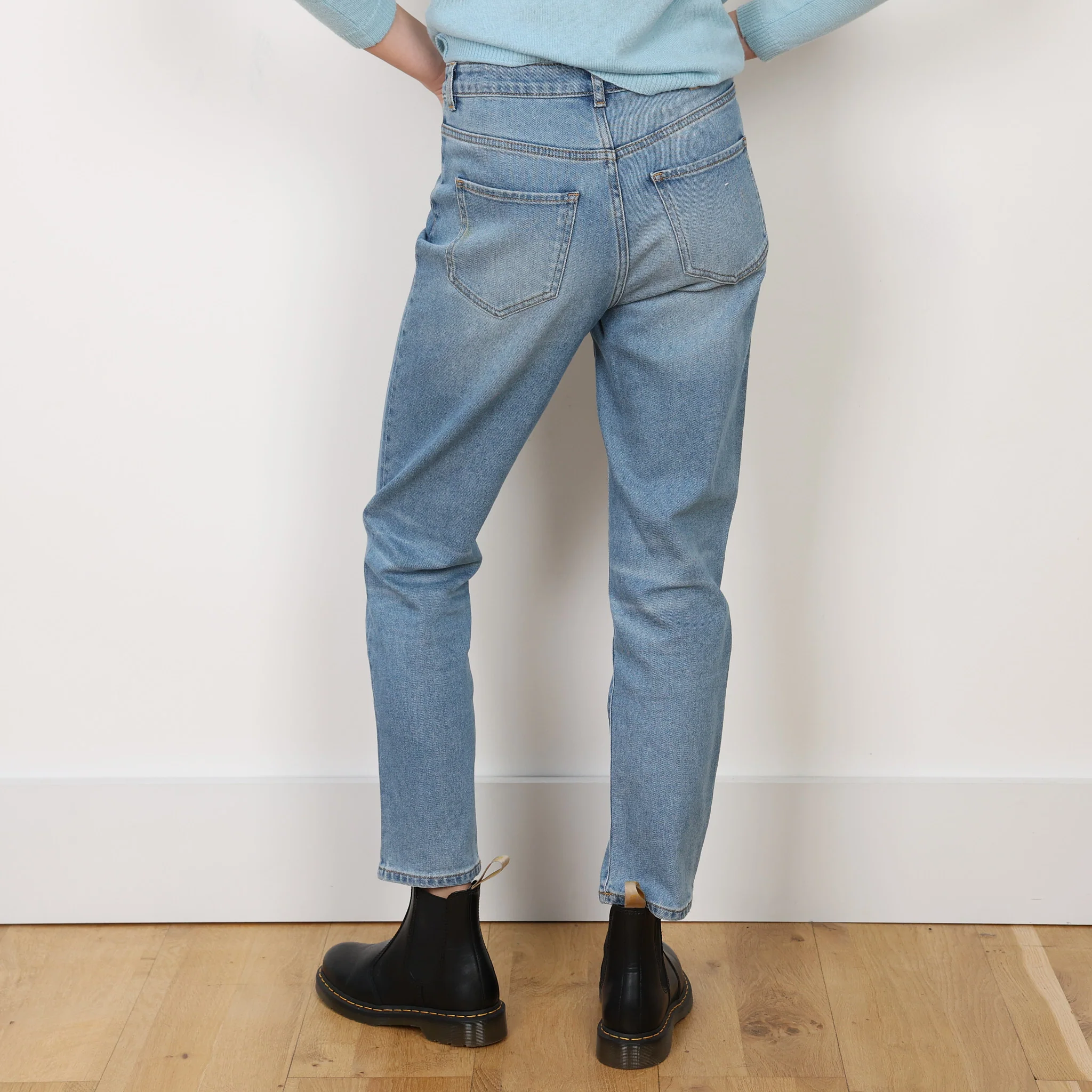 Jeans, Waist 26 - Image 4