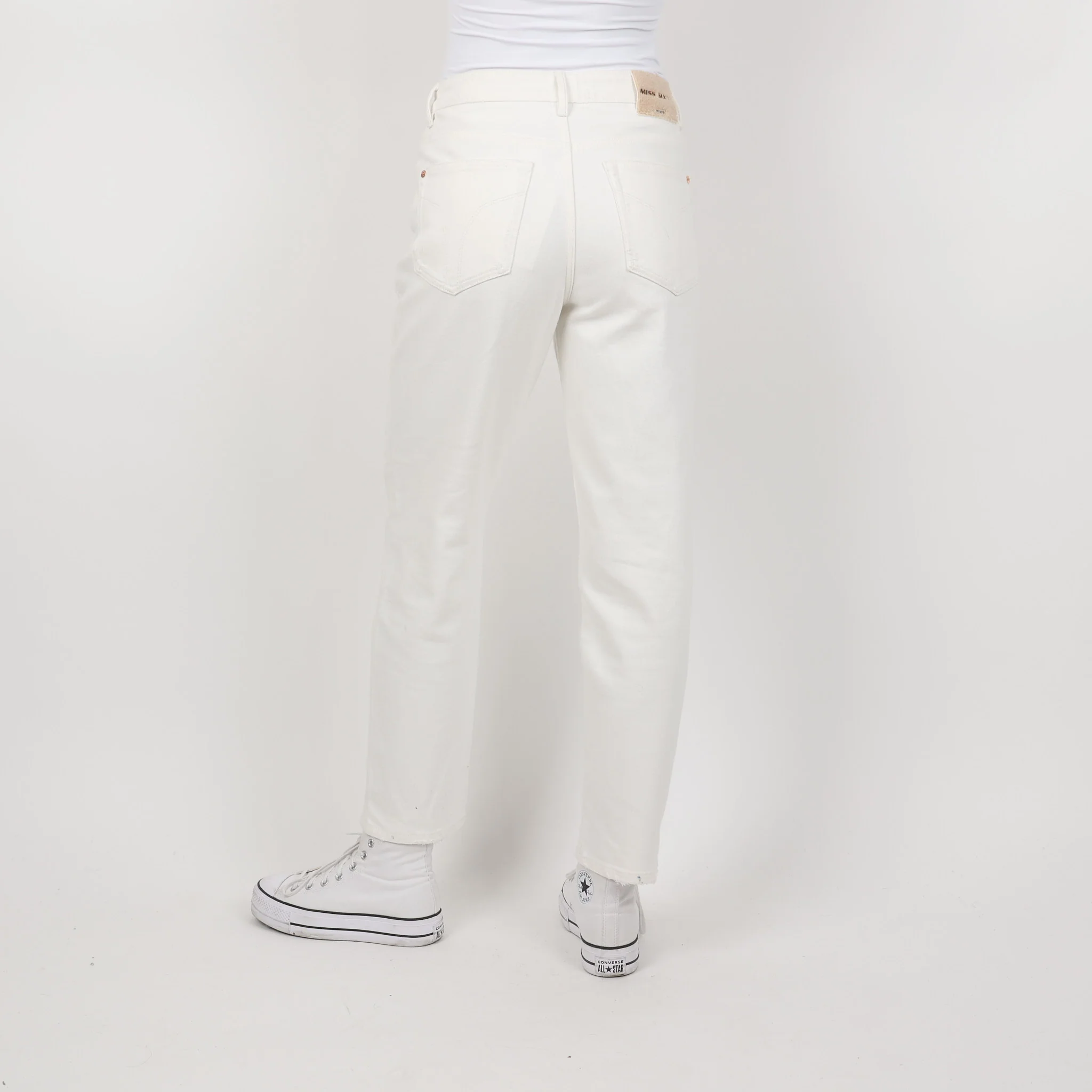 Jeans, Waist 28 - Image 3