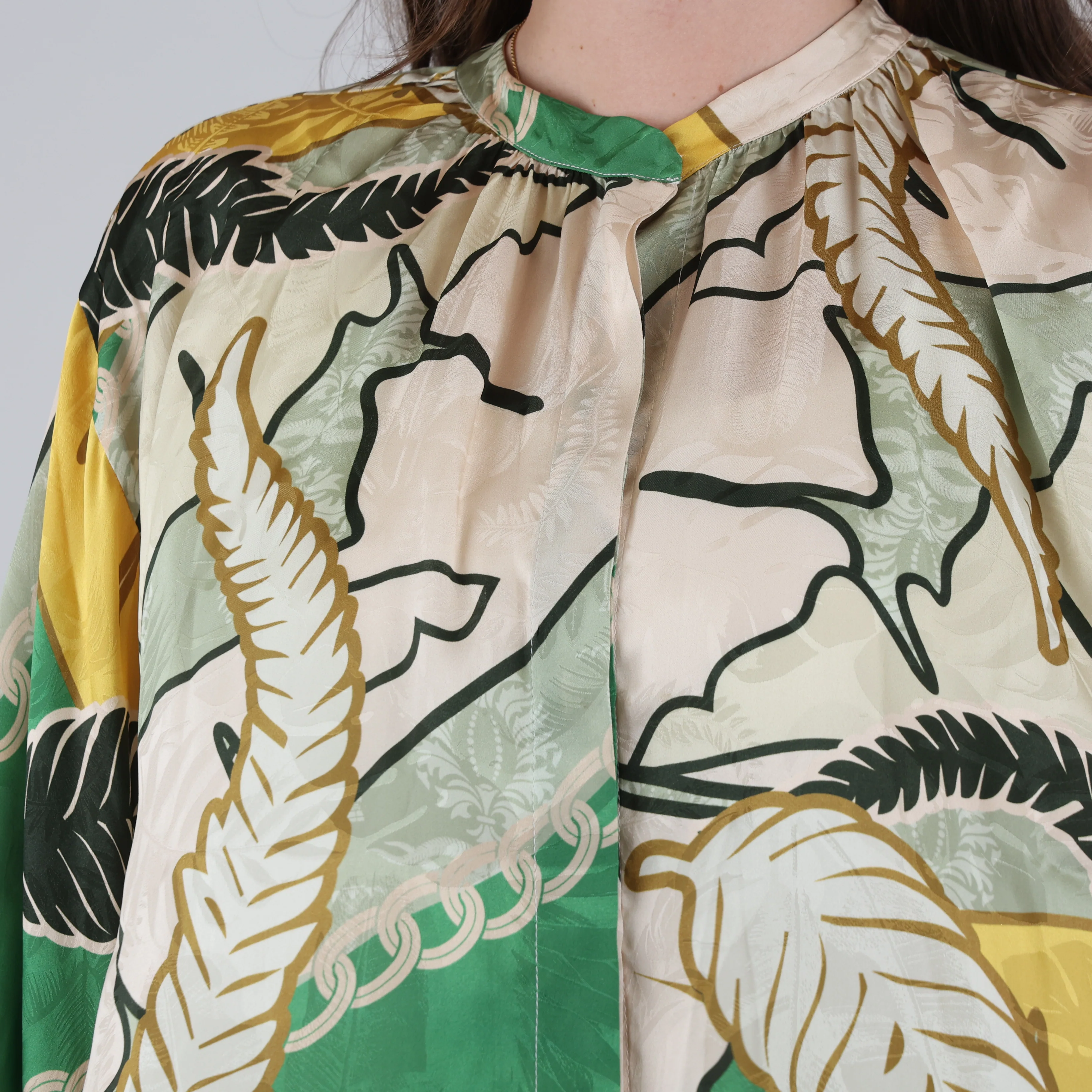 Shirt, UK Size 8 - Image 4