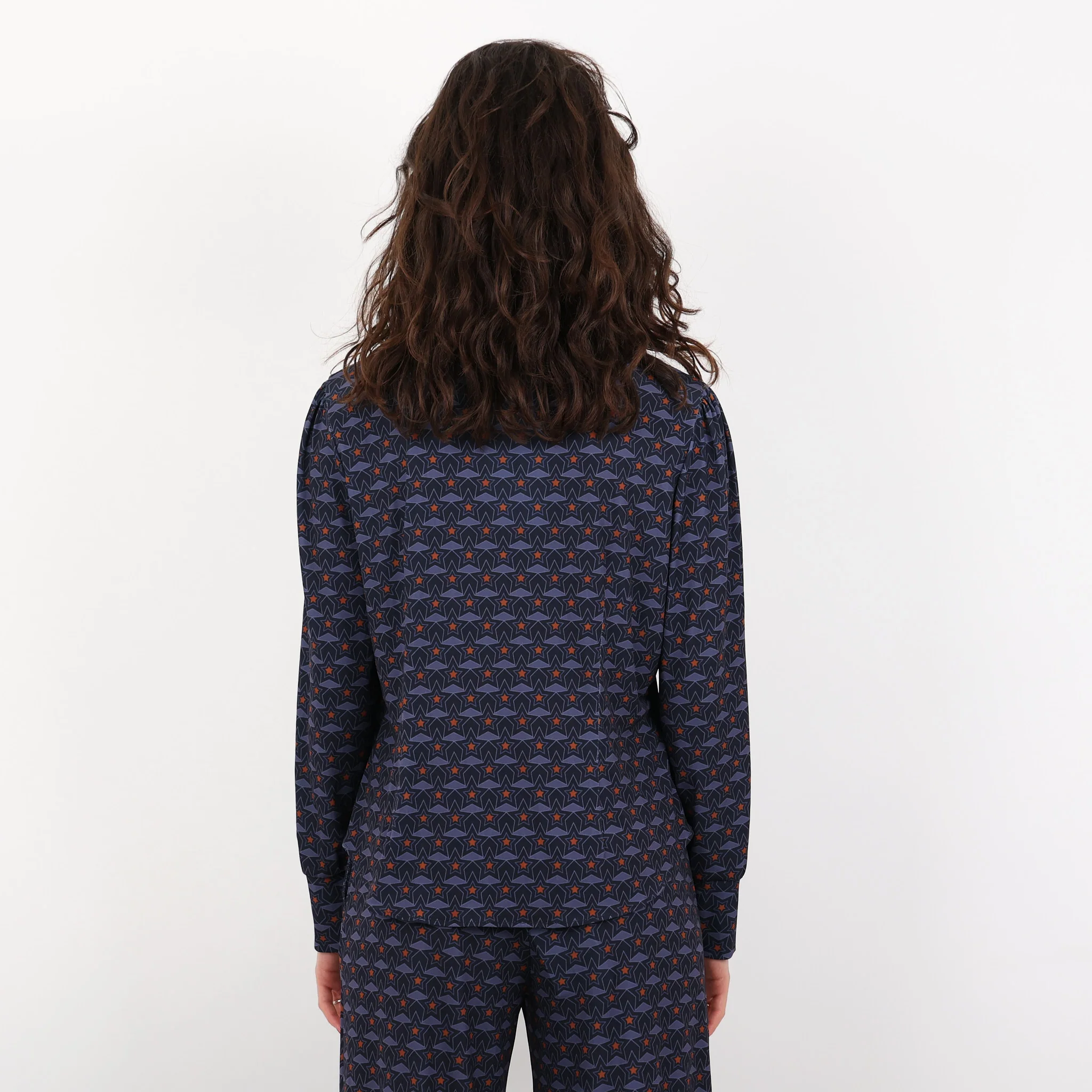Shirt, UK Size 14 - Image 2