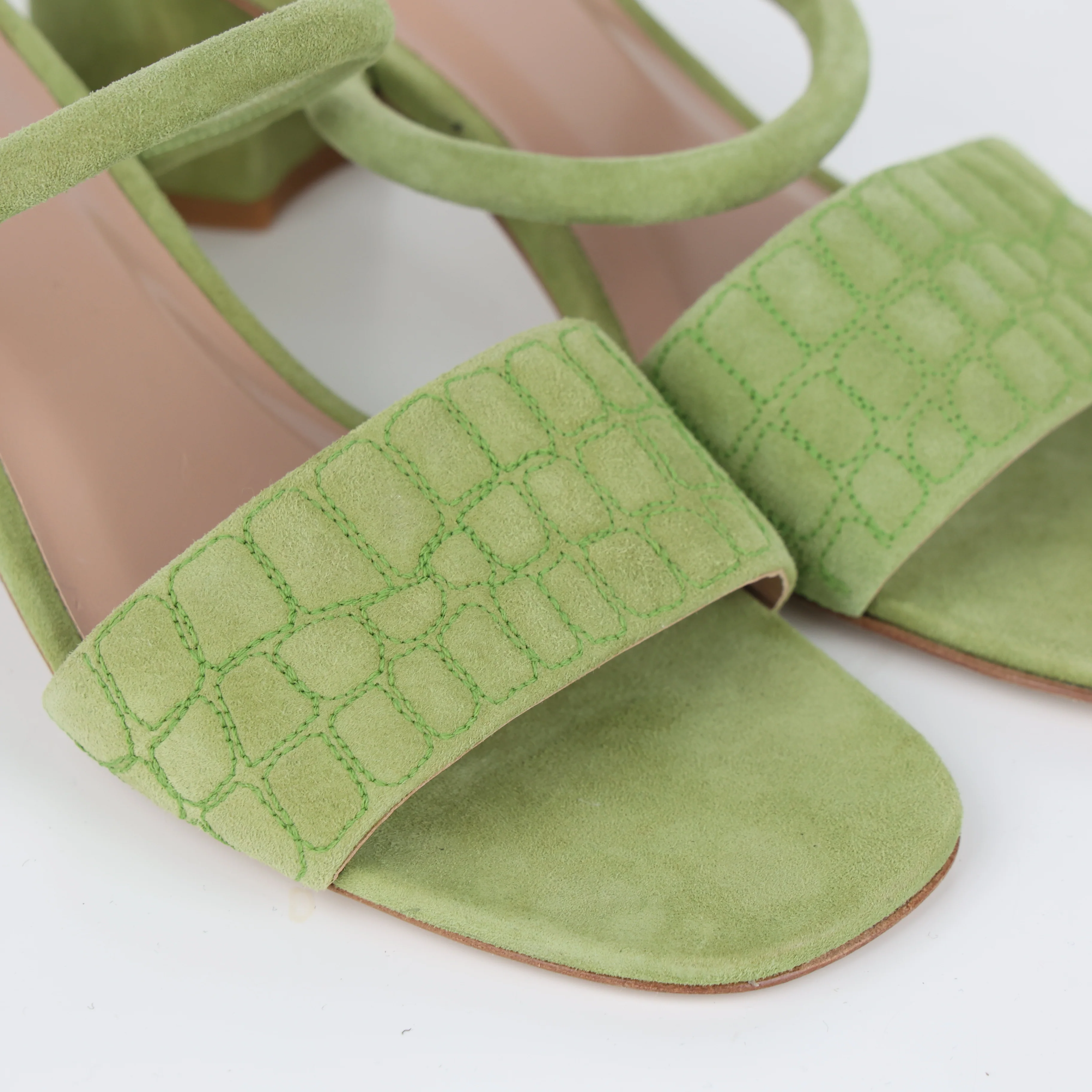 Heels, Shoe Size 37 - Image 4