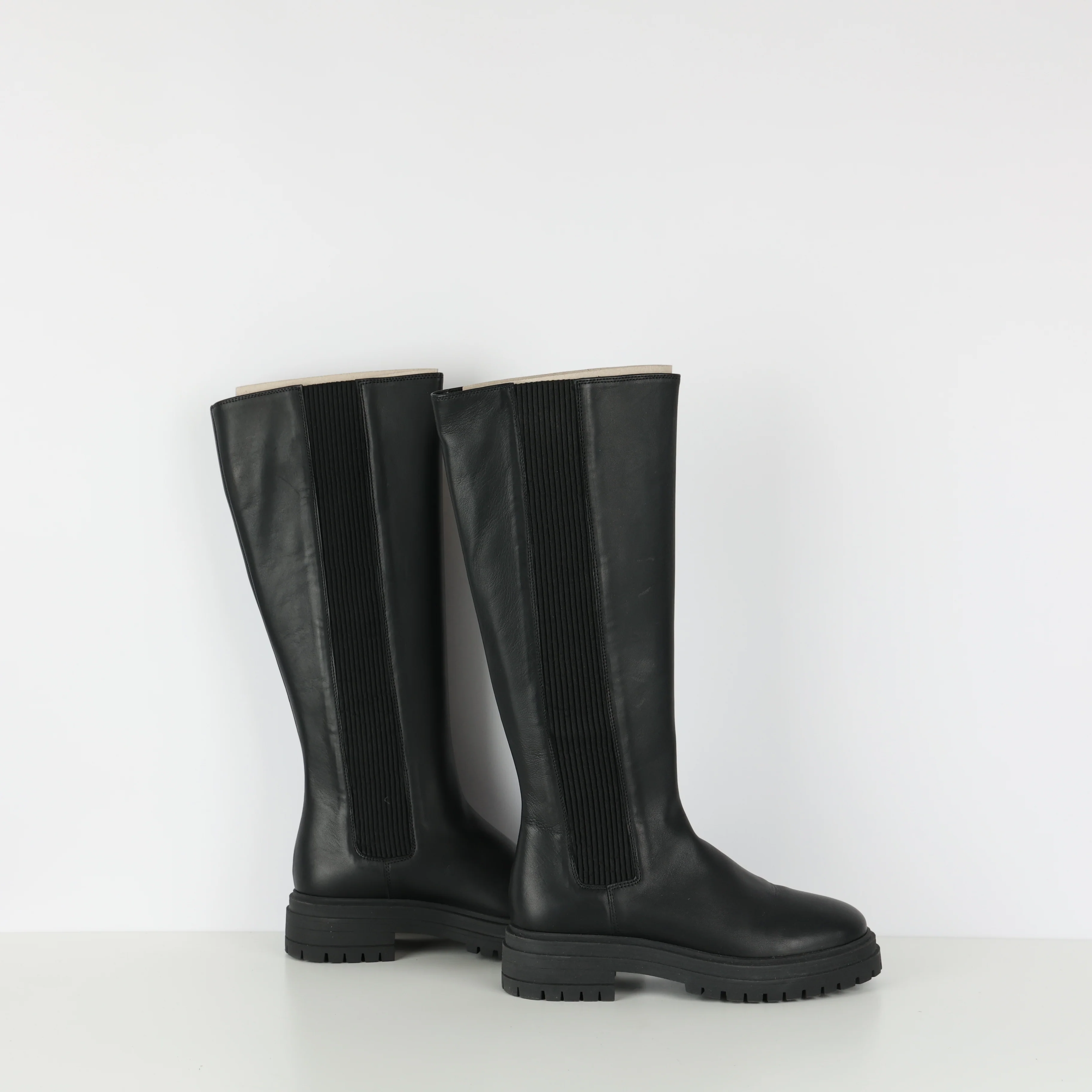 Boots, Shoe Size 39 - Image 2