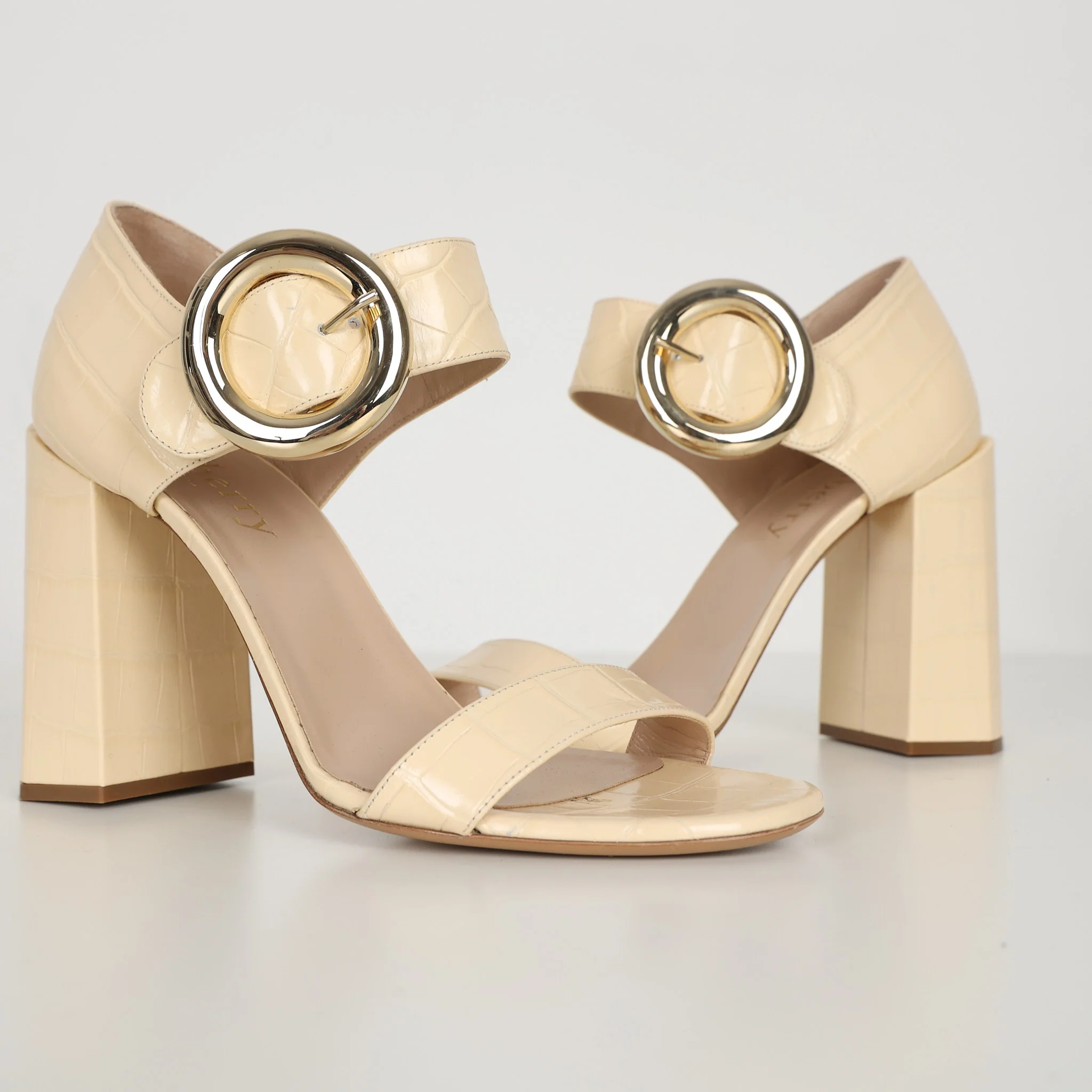 Shoes, Shoe Size 40 - Image 2