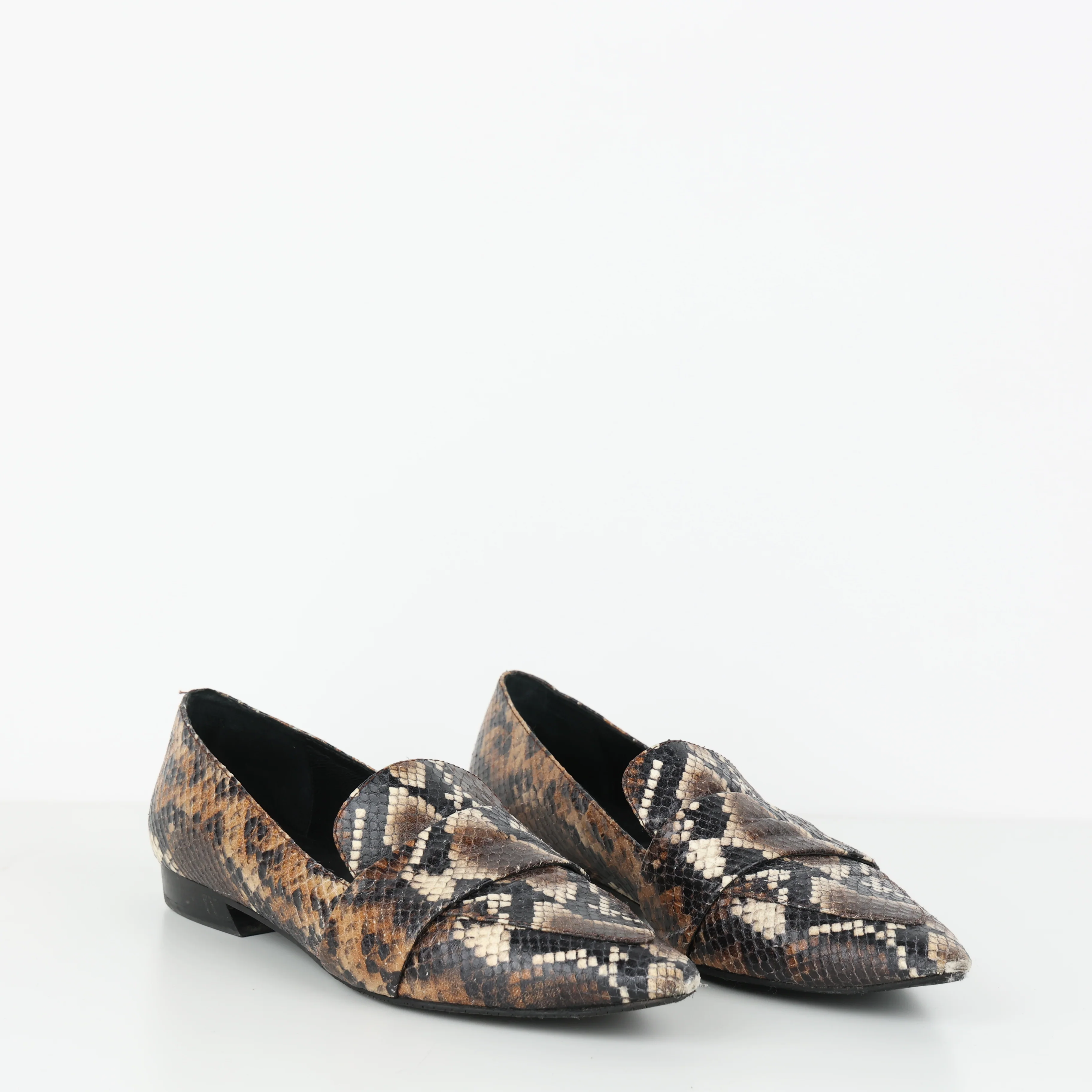 Shoes, Shoe Size 40 - Image 3