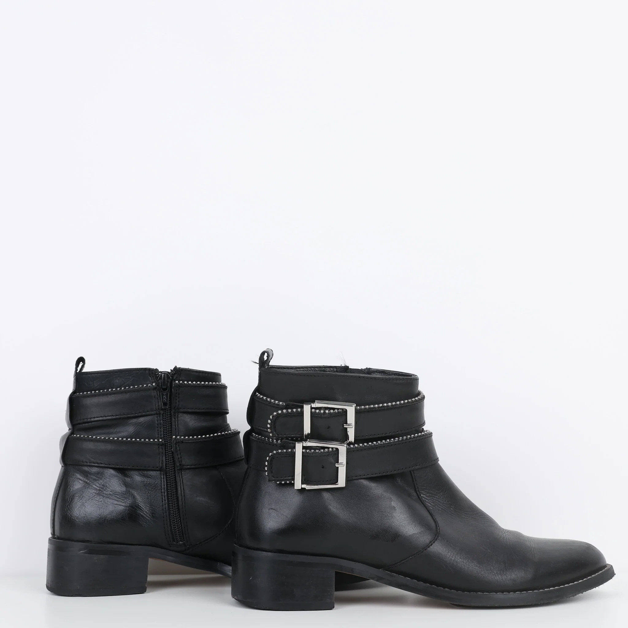 Shoes, Shoe Size 40 - Image 2