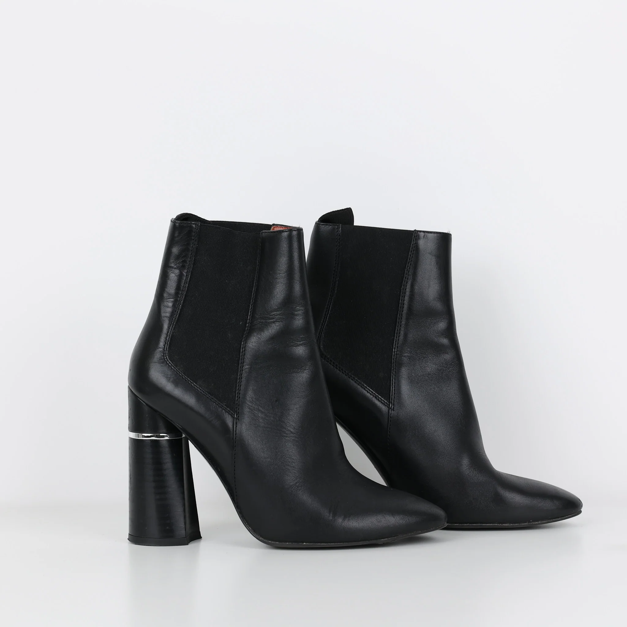 Shoes, Shoe Size 39.5 - Image 2