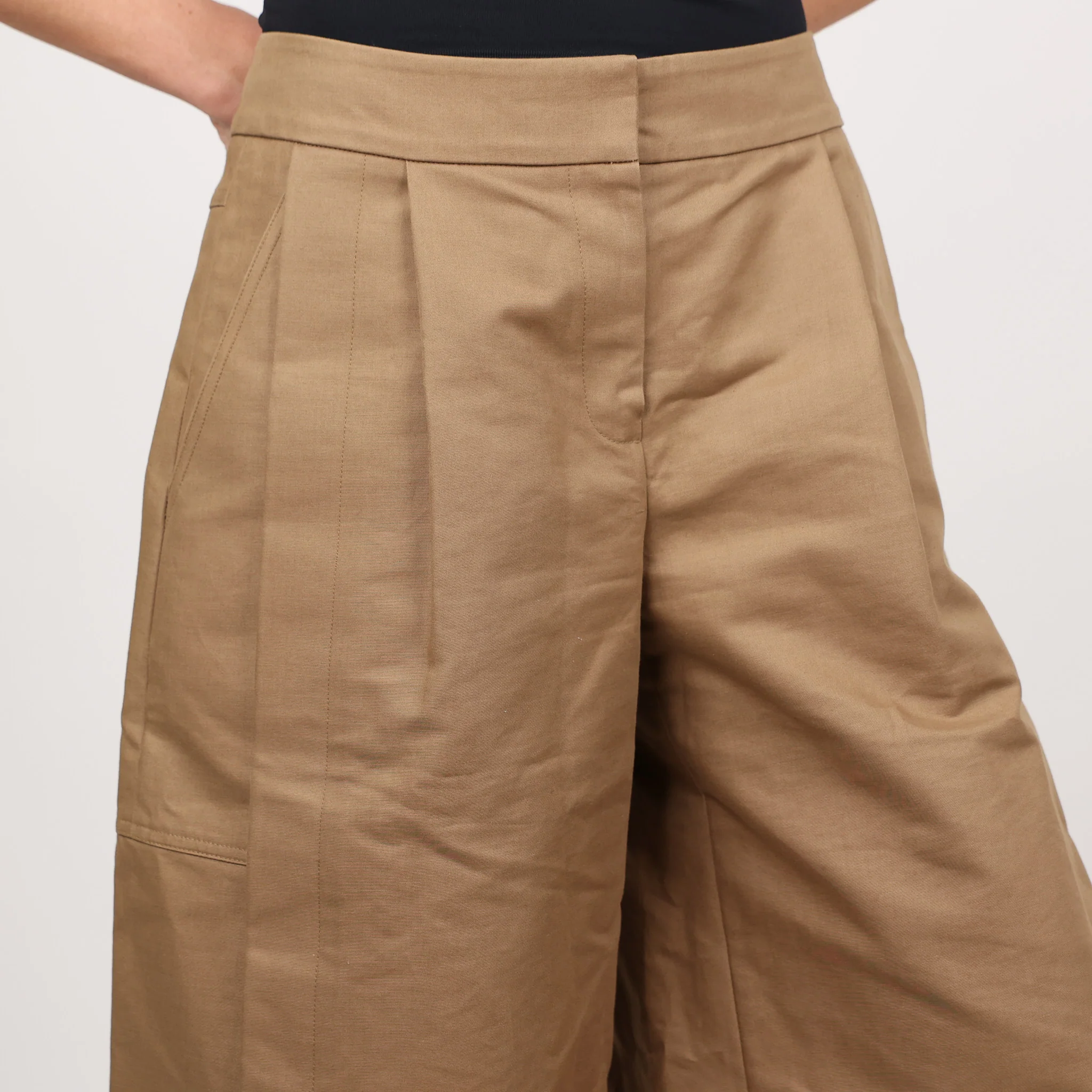 Shorts, UK Size 10 - Image 4