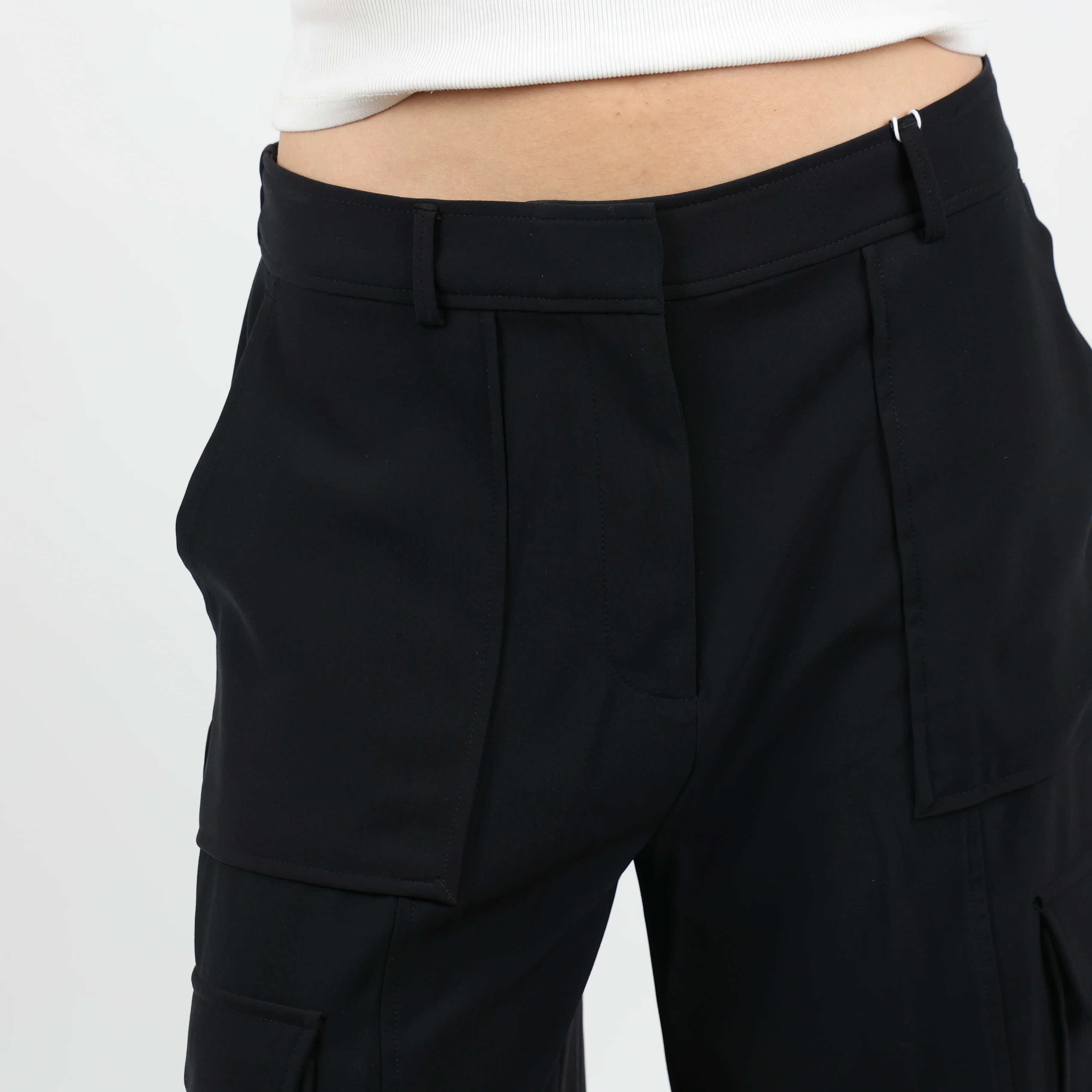 Shorts, UK Size 14 - Image 4