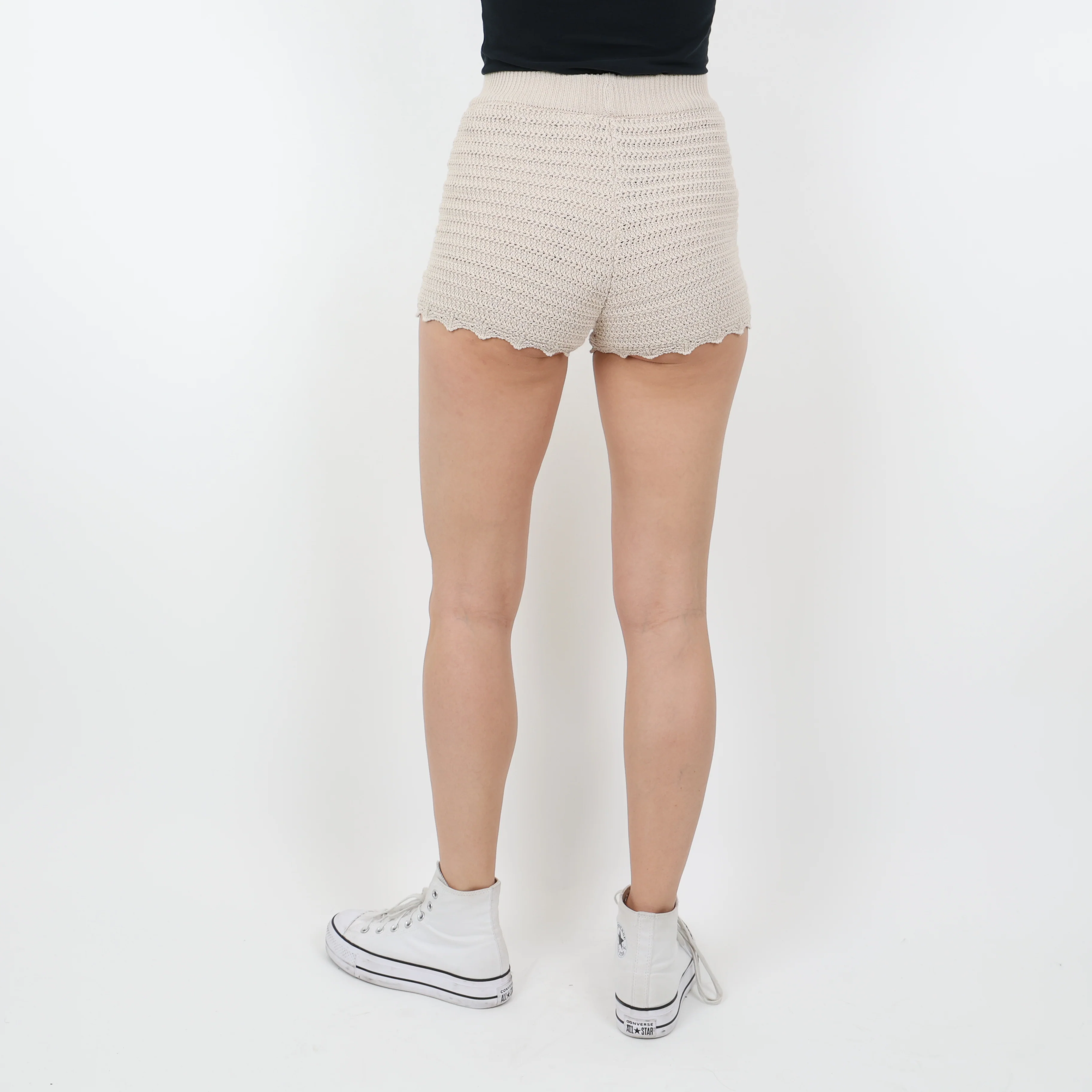 Shorts, UK Size 6 - Image 2