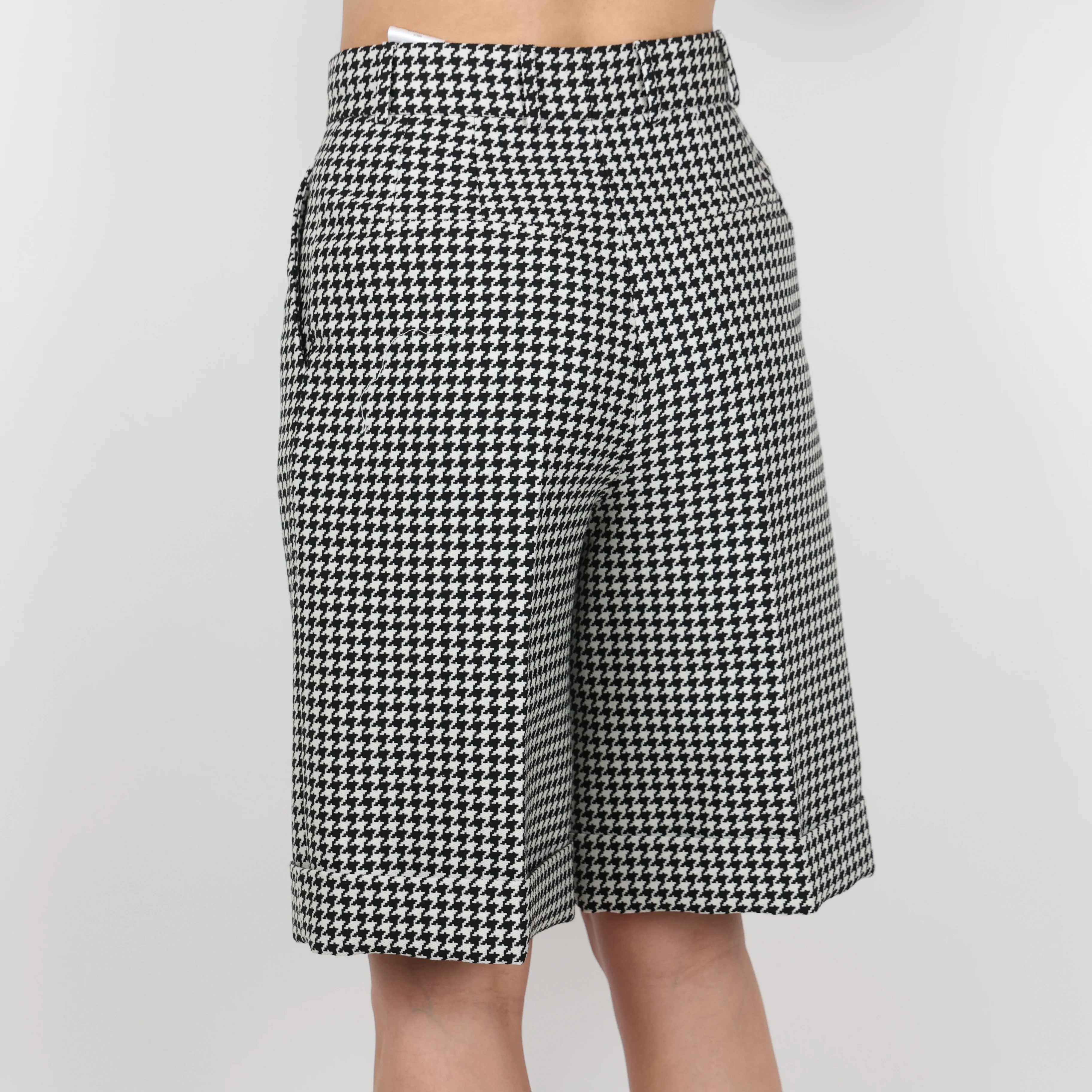 Shorts, UK Size 8 - Image 4
