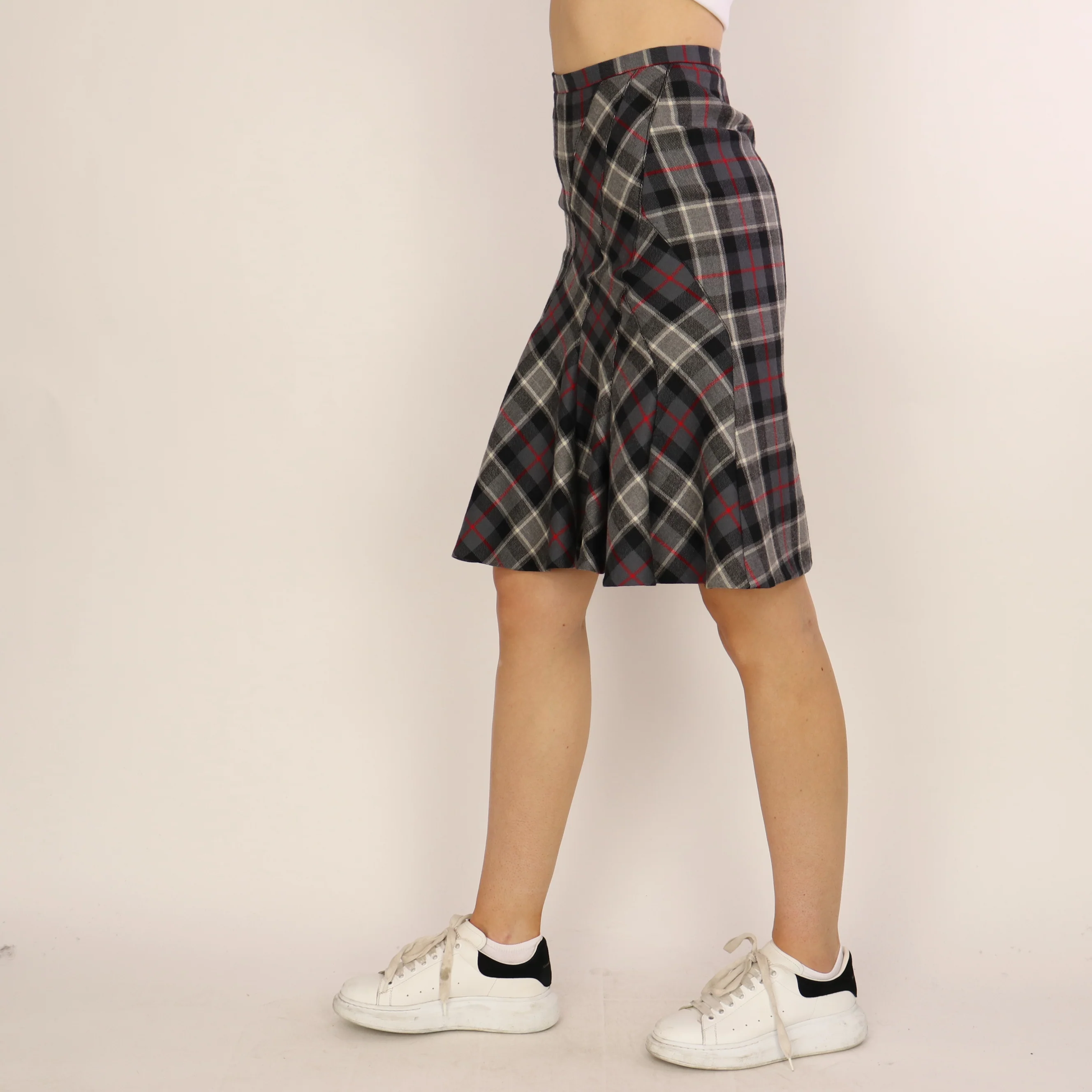 Skirt, Size 6 - Image 4