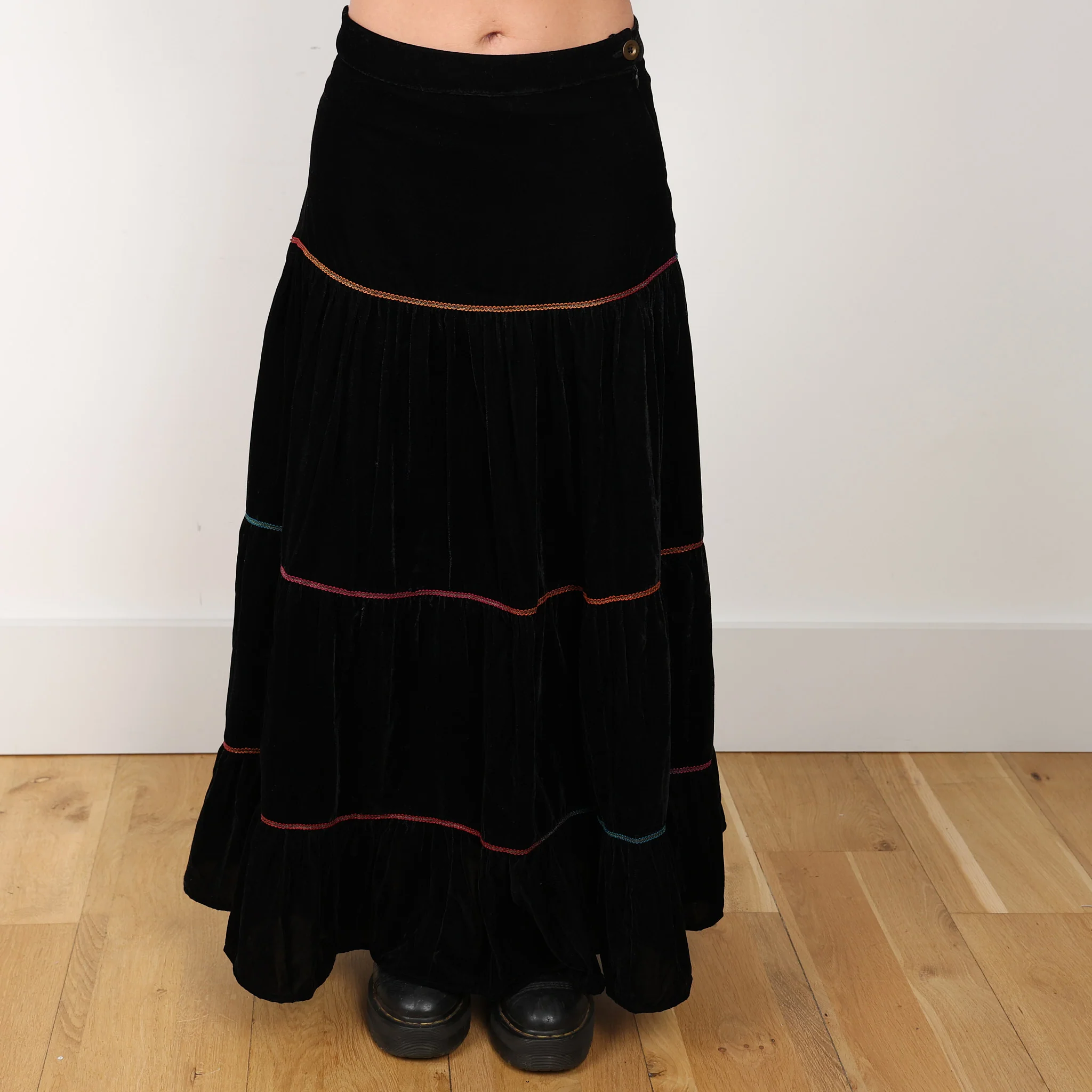 Skirt, UK Size 8 - Image 4
