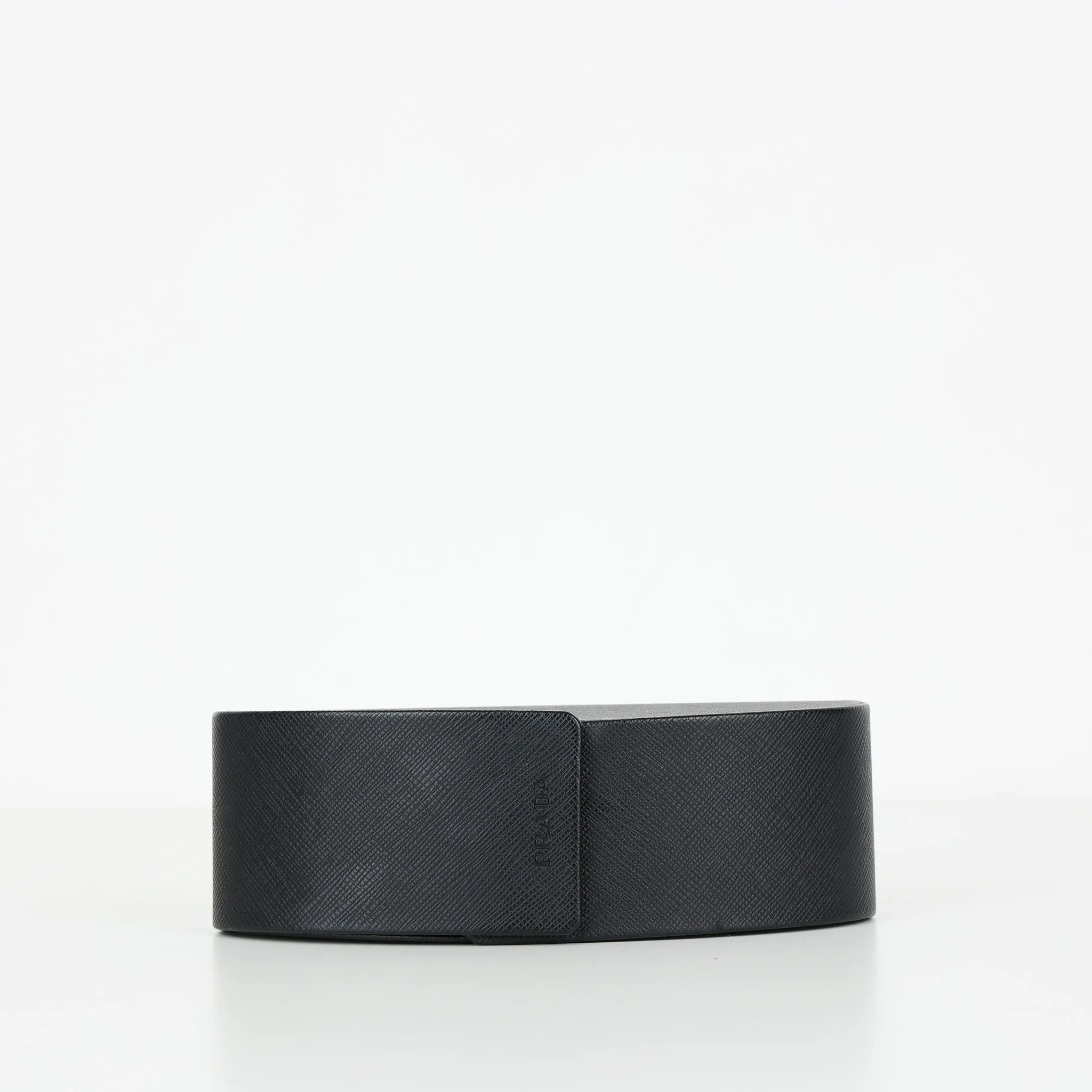 Sunglasses, UK Size 10 - Image 4