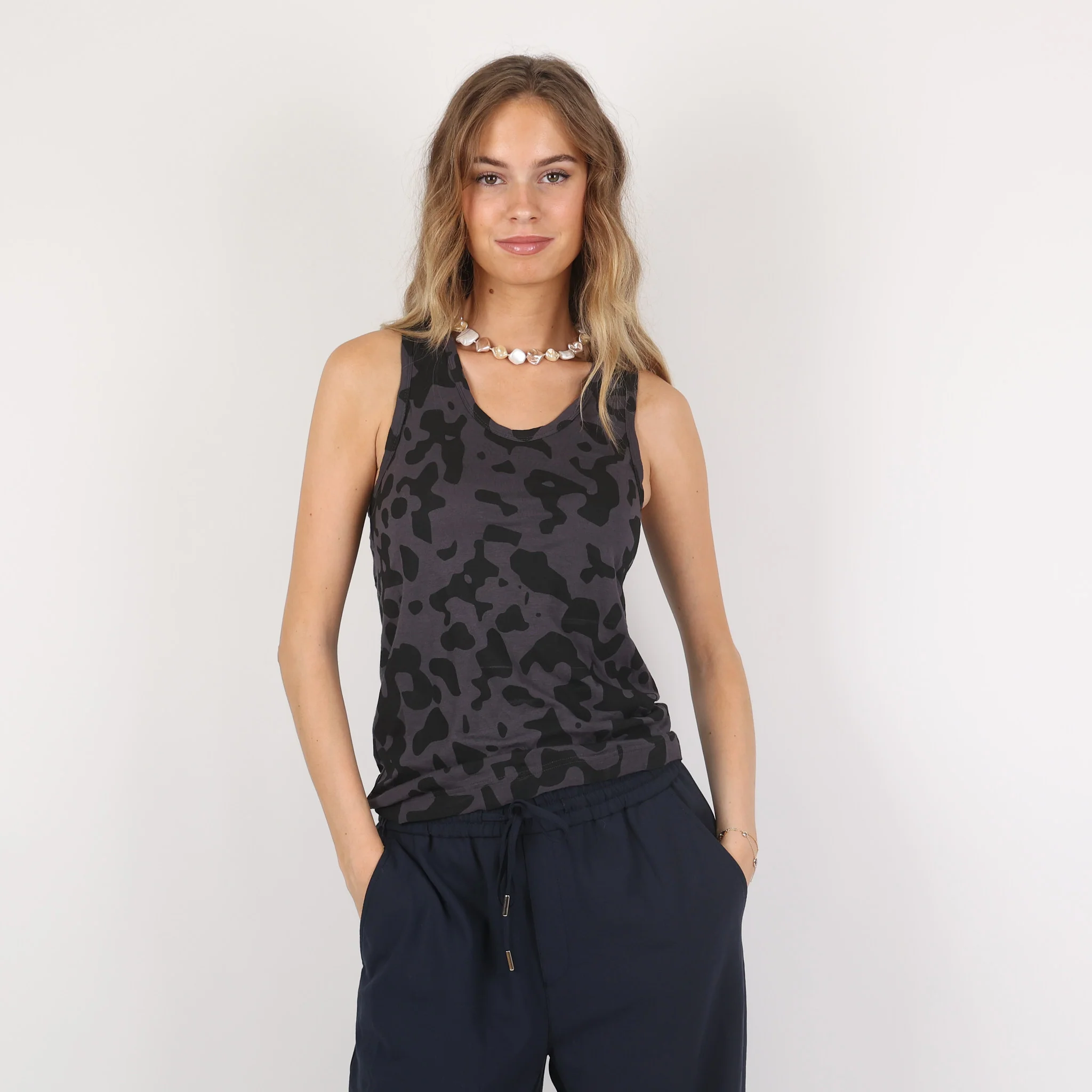 Top, UK Size 8