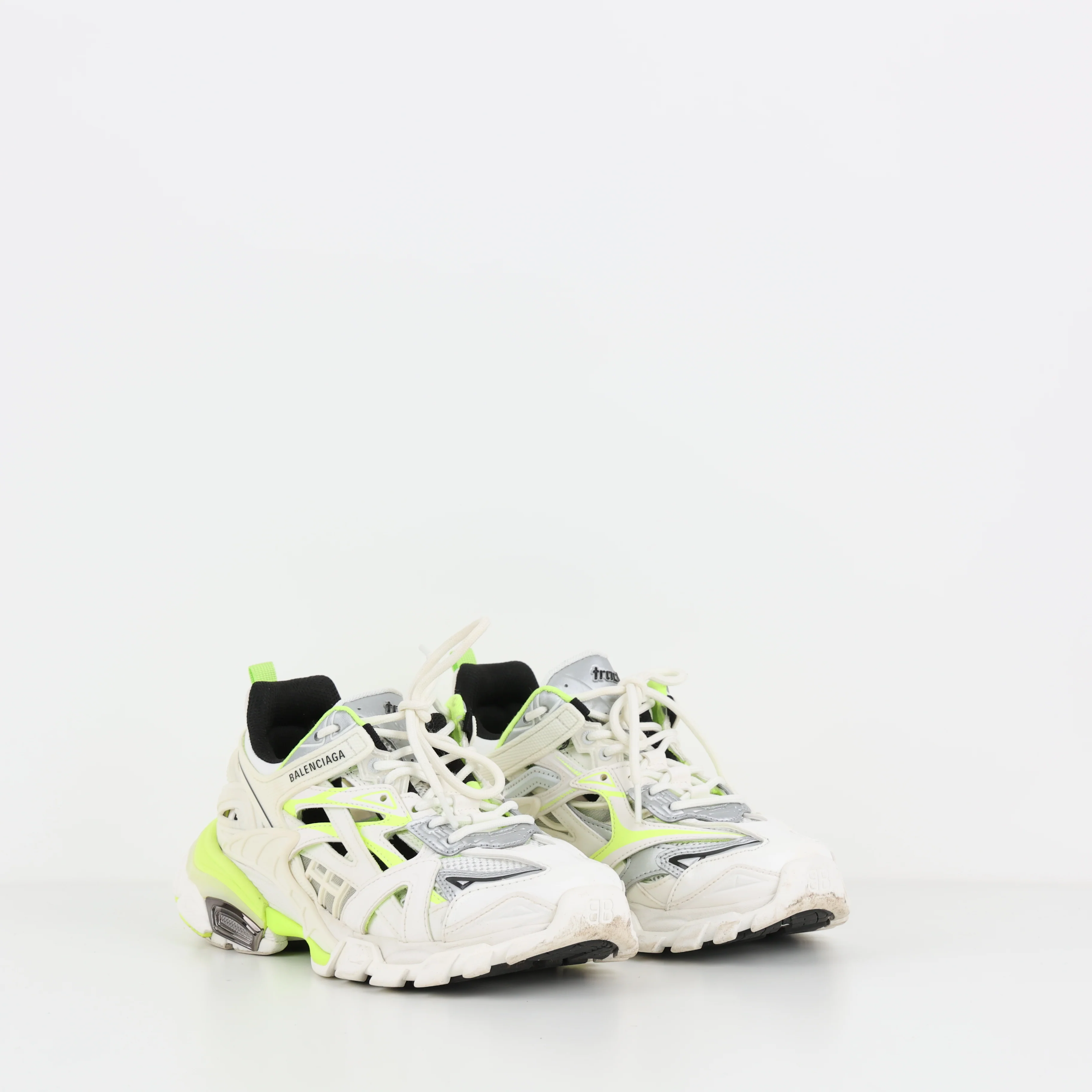 Trainers , Shoe Size 36 - Image 4