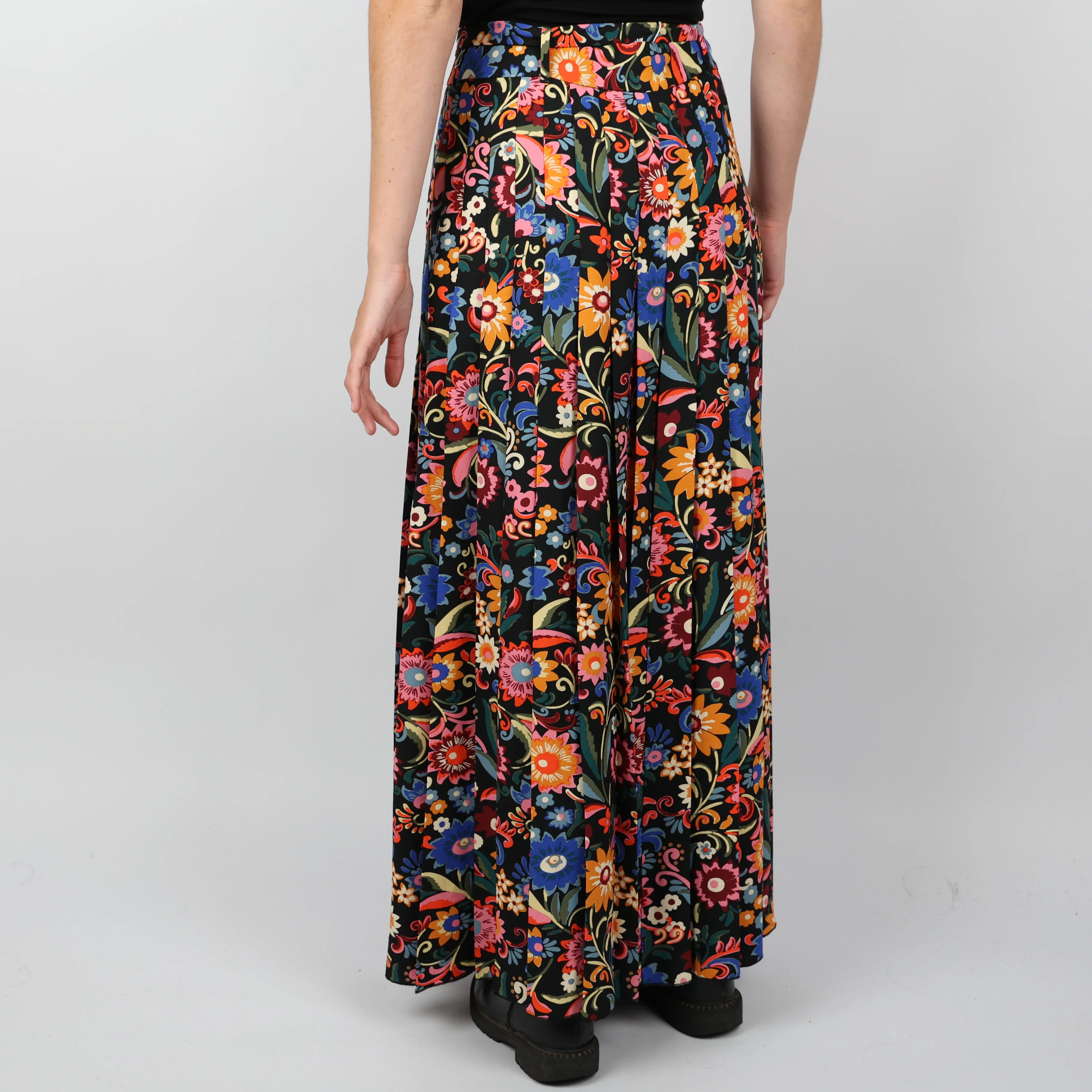 Trousers, UK Size 14 - Image 3