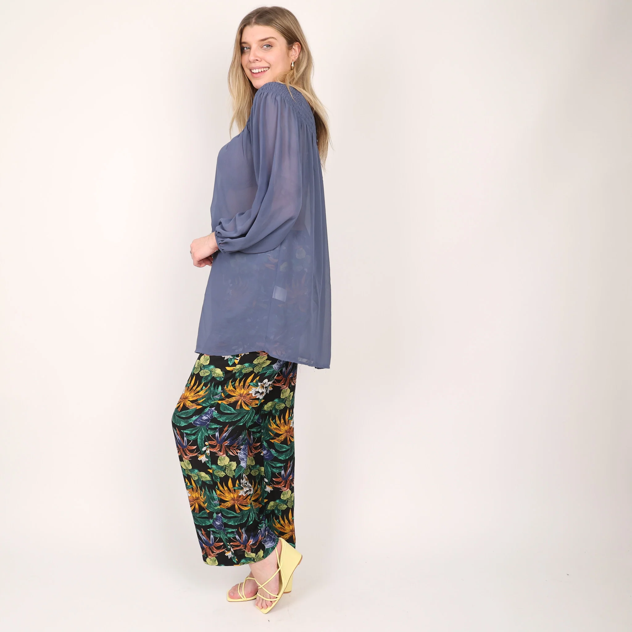 Trousers, UK Size 14 - Image 2