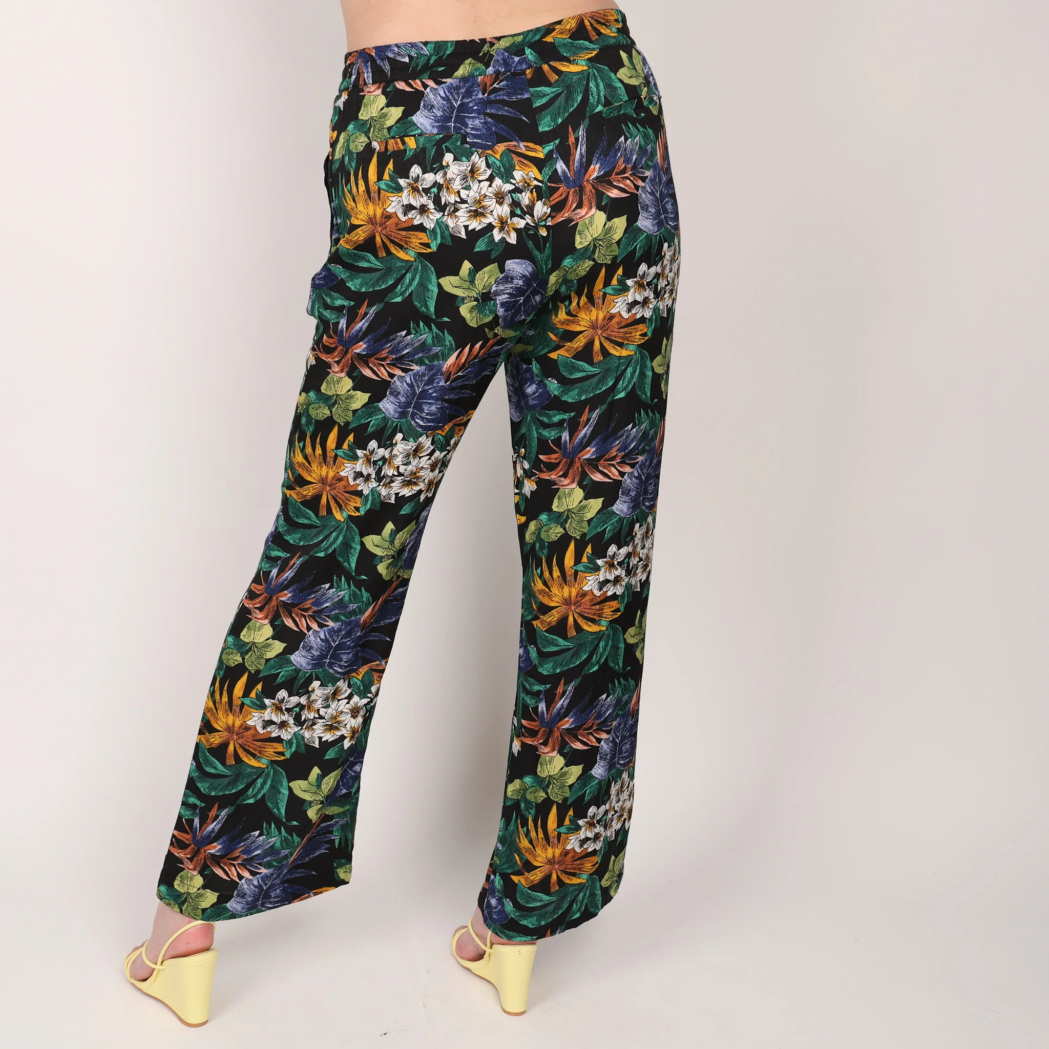 Trousers, UK Size 14 - Image 3